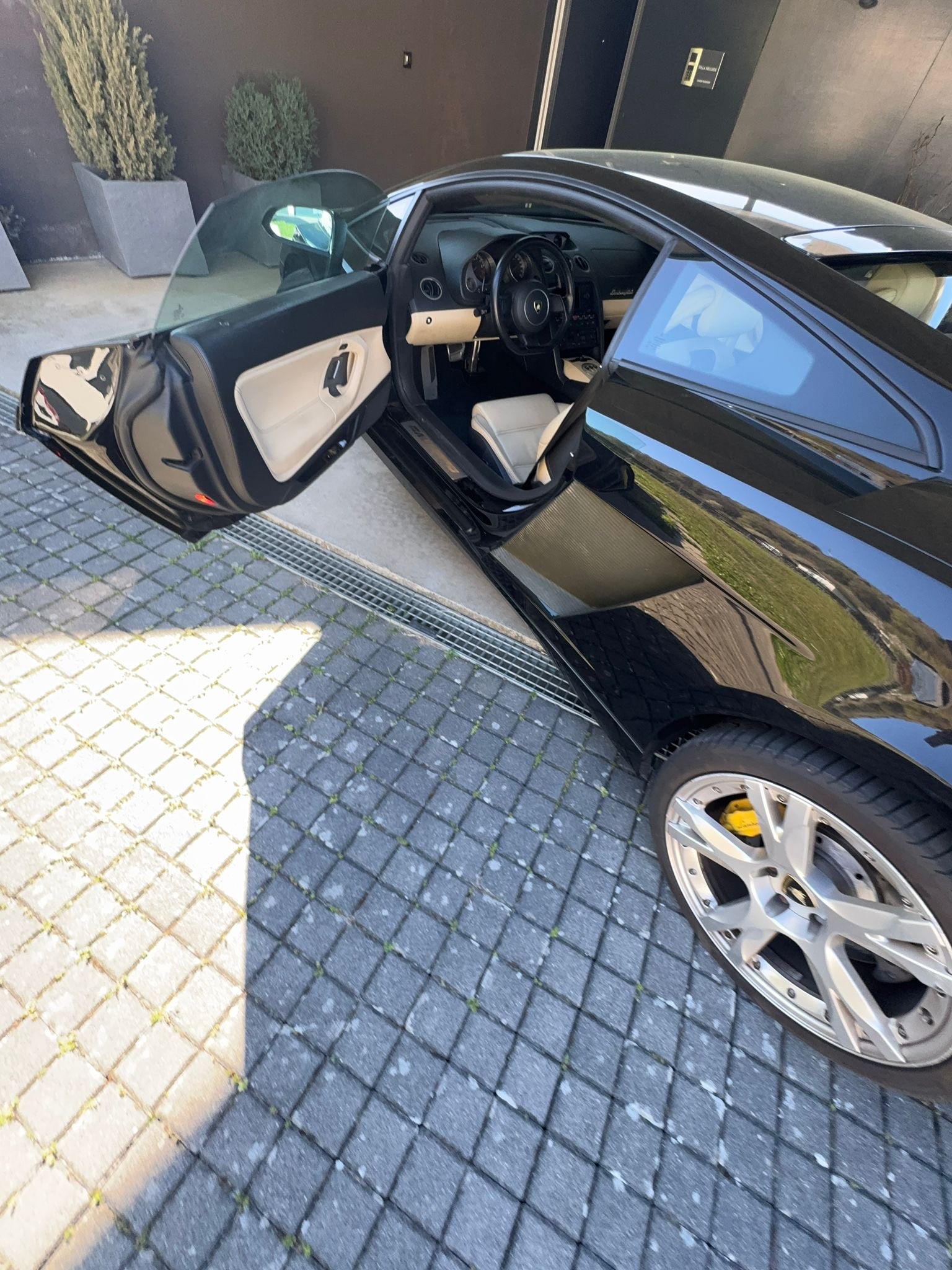 LAMBORGHINI Gallardo 5.0 V10 Coupé - 520 HP-image-2
