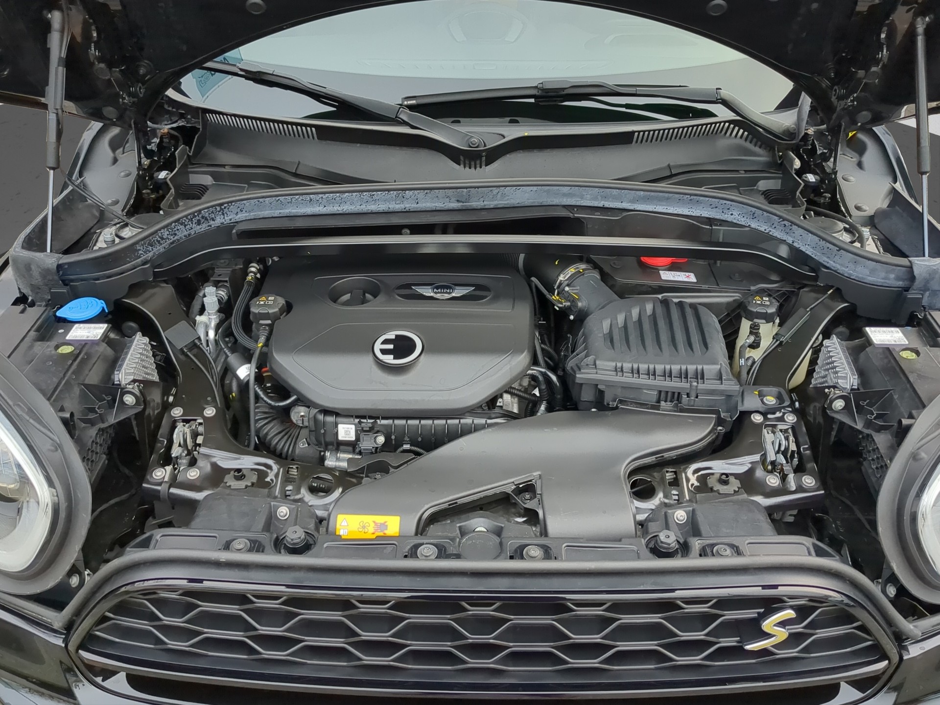 MINI Countryman Cooper SE ALL4 PHEV Steptronic-image-20