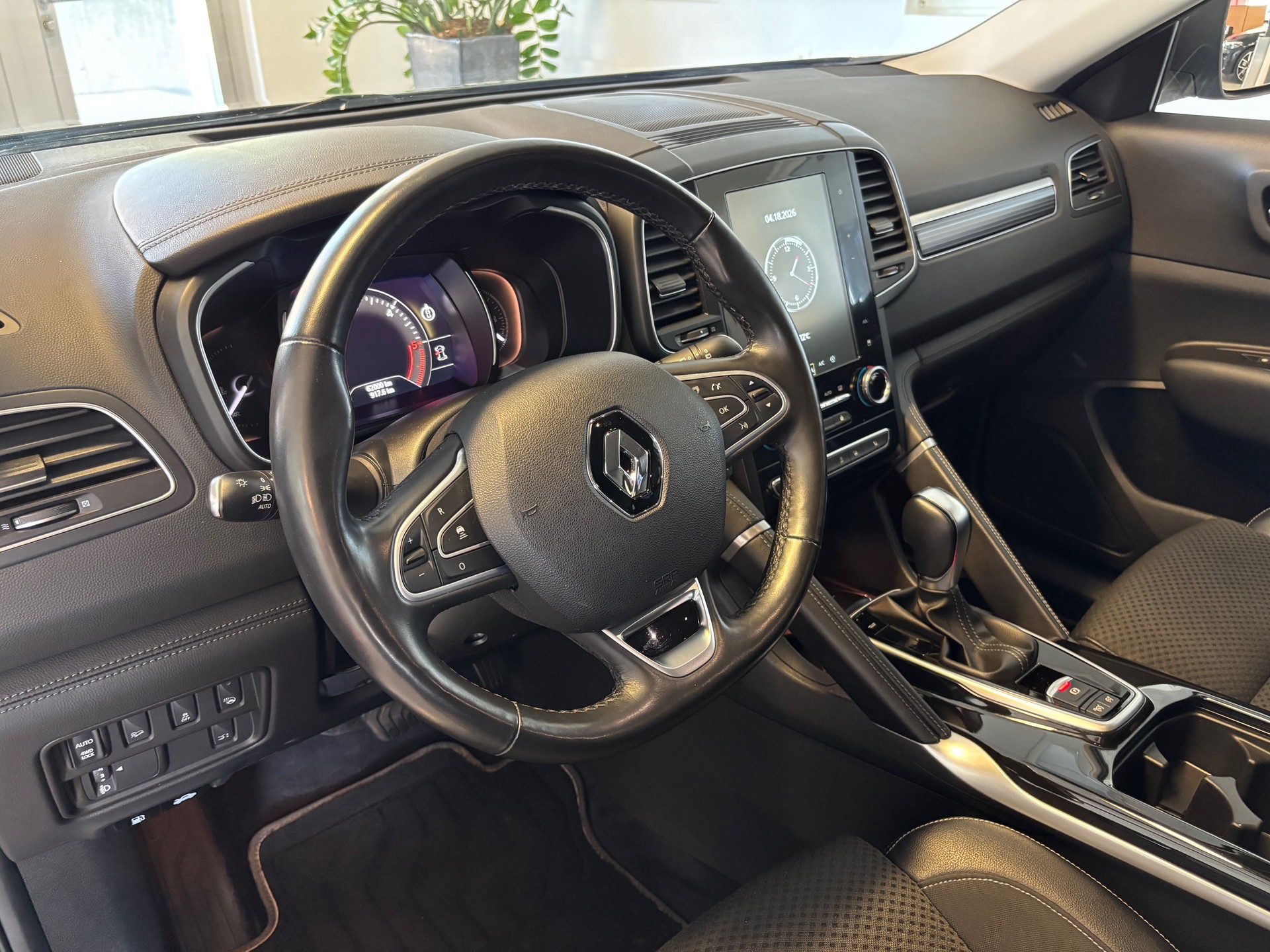 RENAULT Koleos 2.0 dCi Techno 4WD Xtronic CVT-image-5