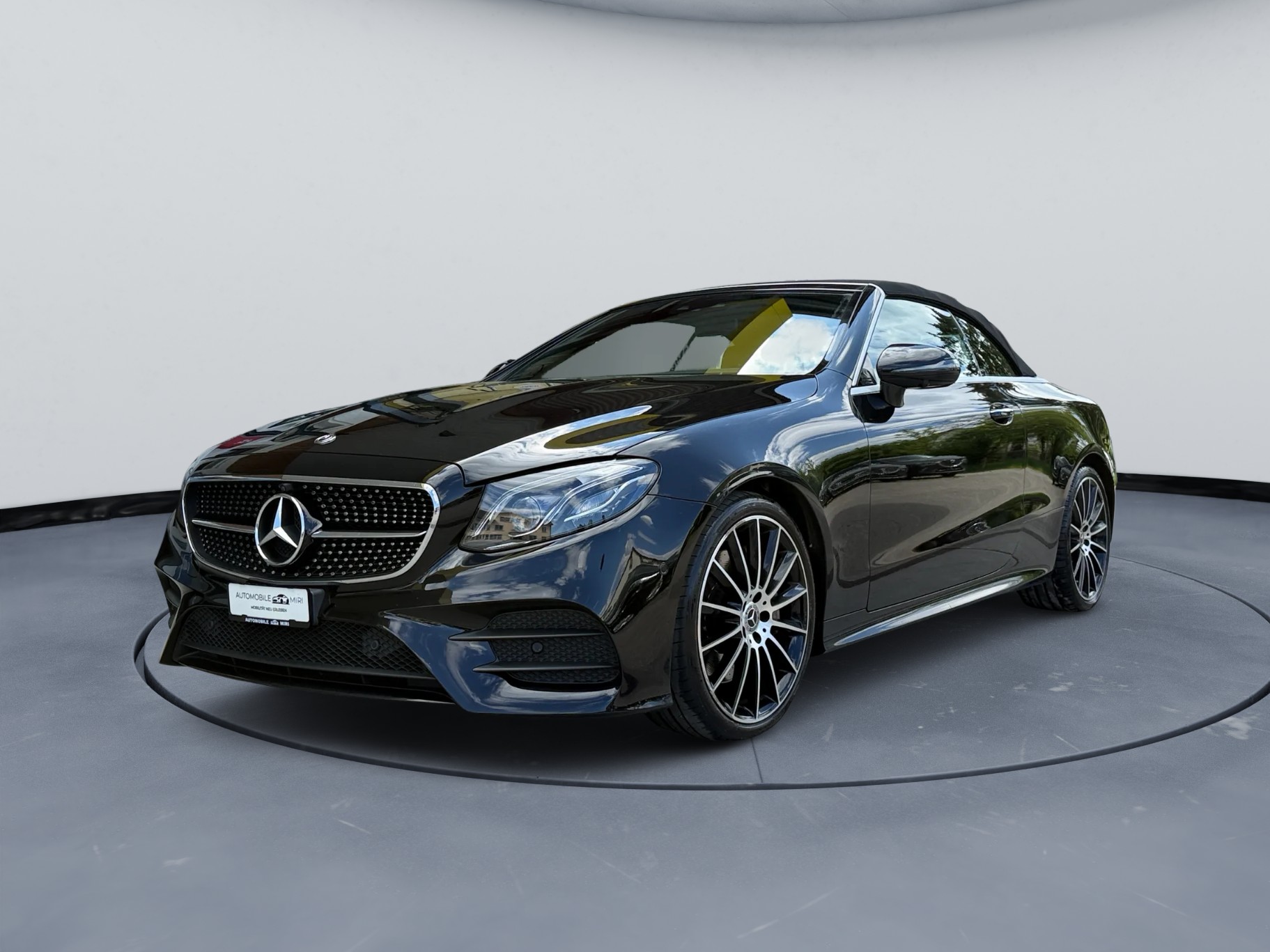 MERCEDES-BENZ E 300 Cabriolet AMG Line 9G-Tronic-image-10