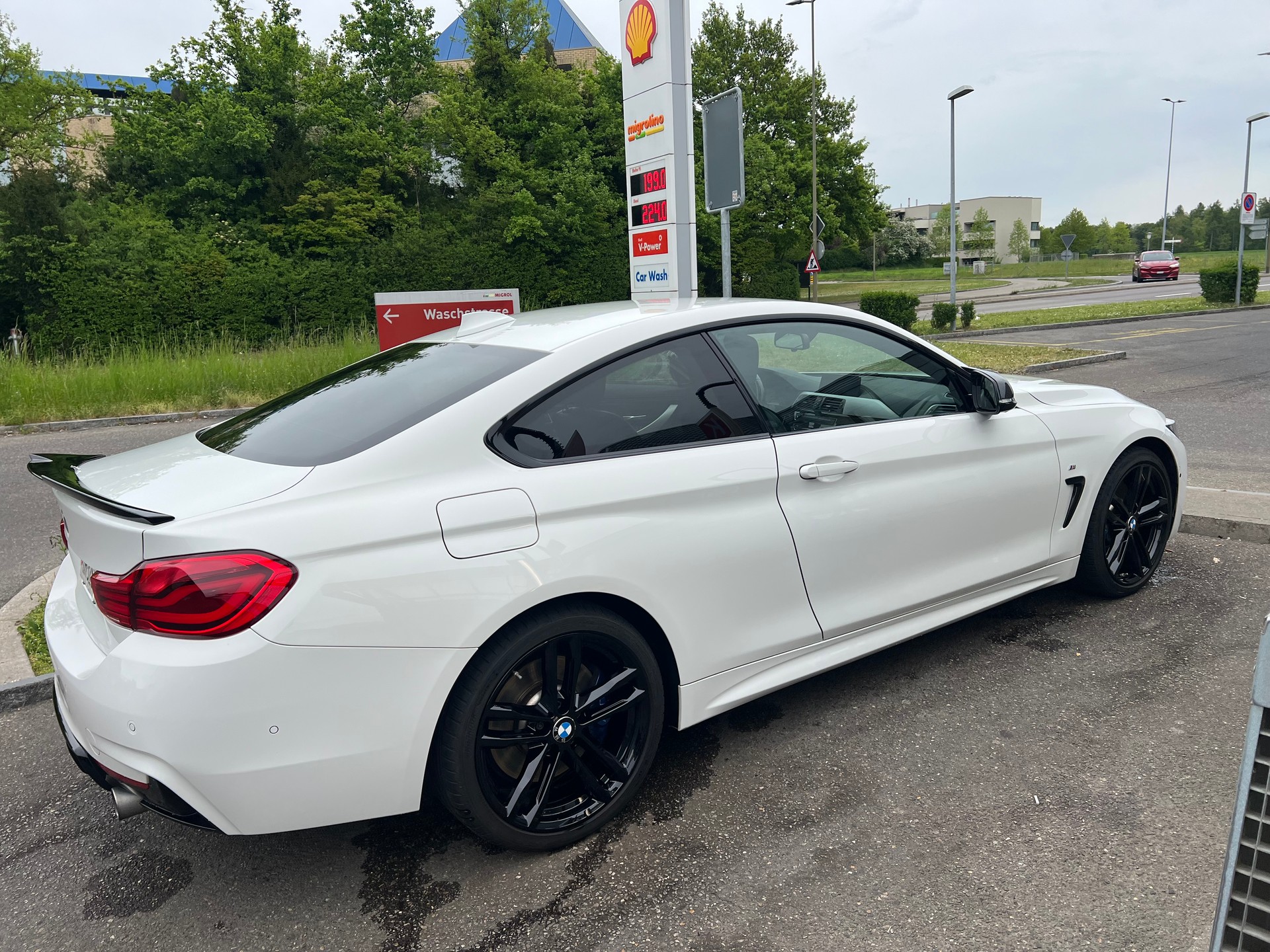 BMW 440i Coupé xDrive M Sport Steptronic-image-9