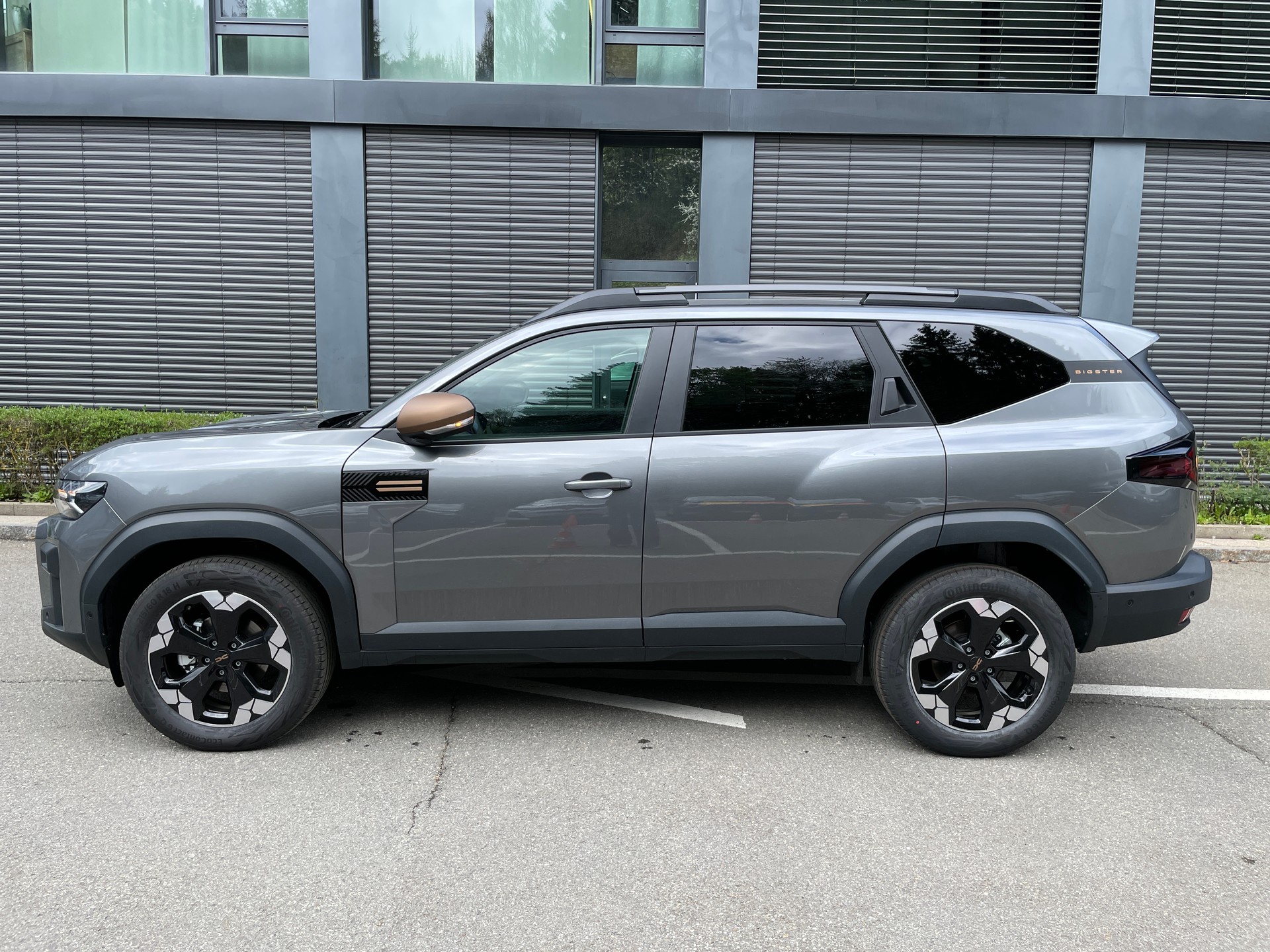 DACIA Bigster TCe 140 48V Extreme-image-11