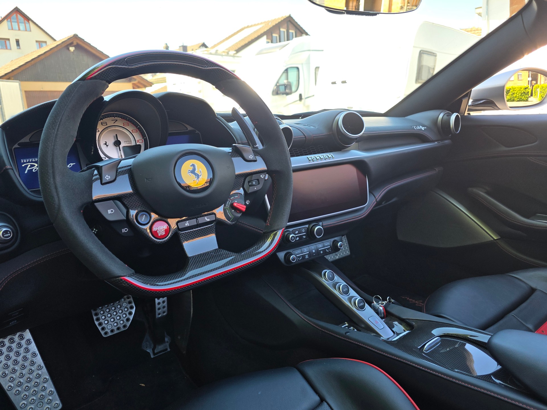 FERRARI 3.9 Turbo-image-4