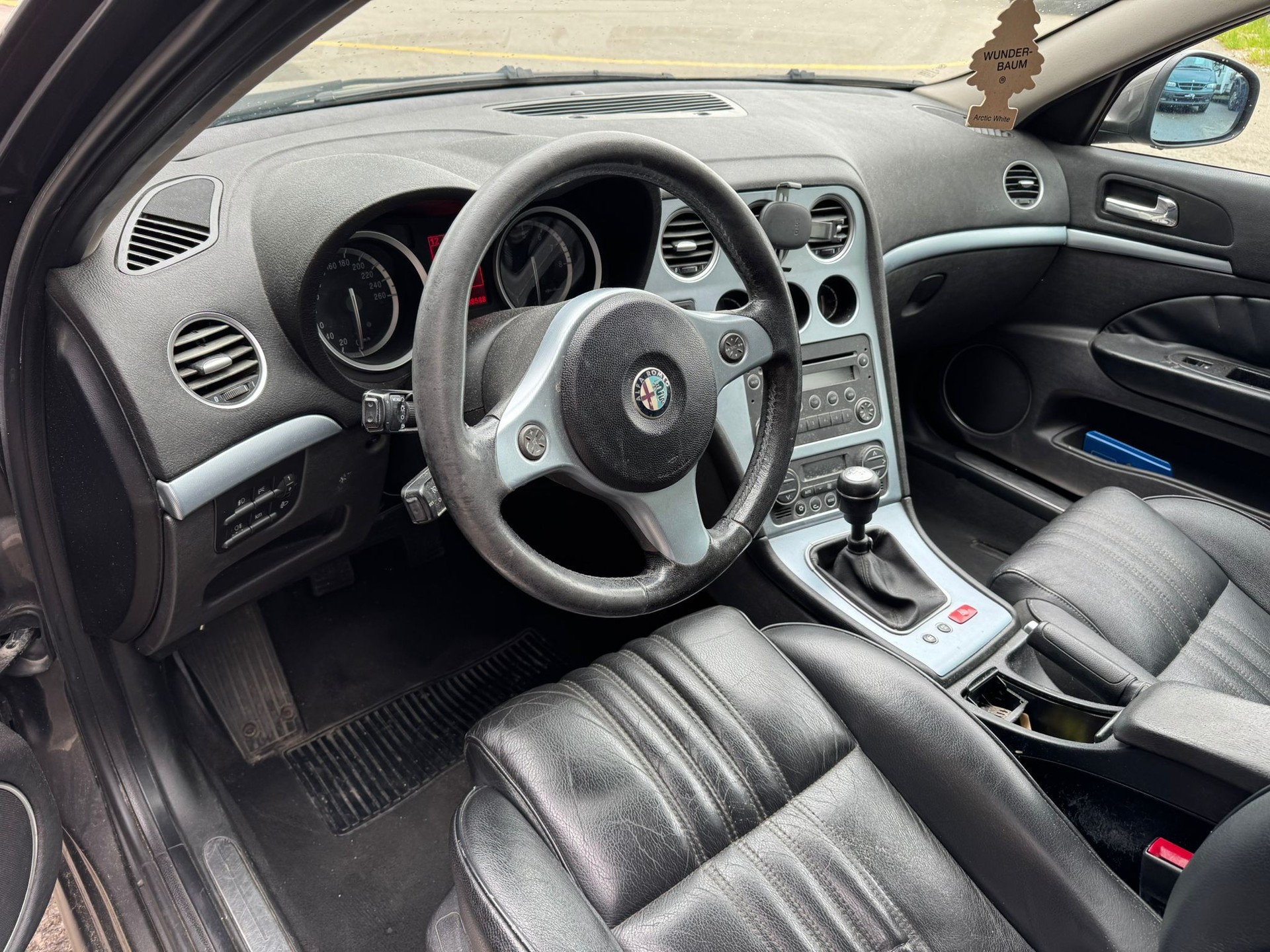 ALFA ROMEO 159 2.2 JTS Distinctive-image-7