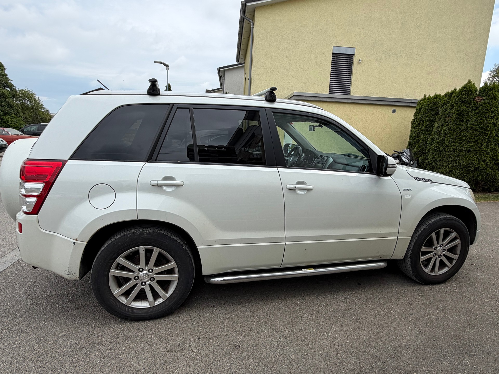 SUZUKI Grand Vitara 1.9 TD GL Top-image-1