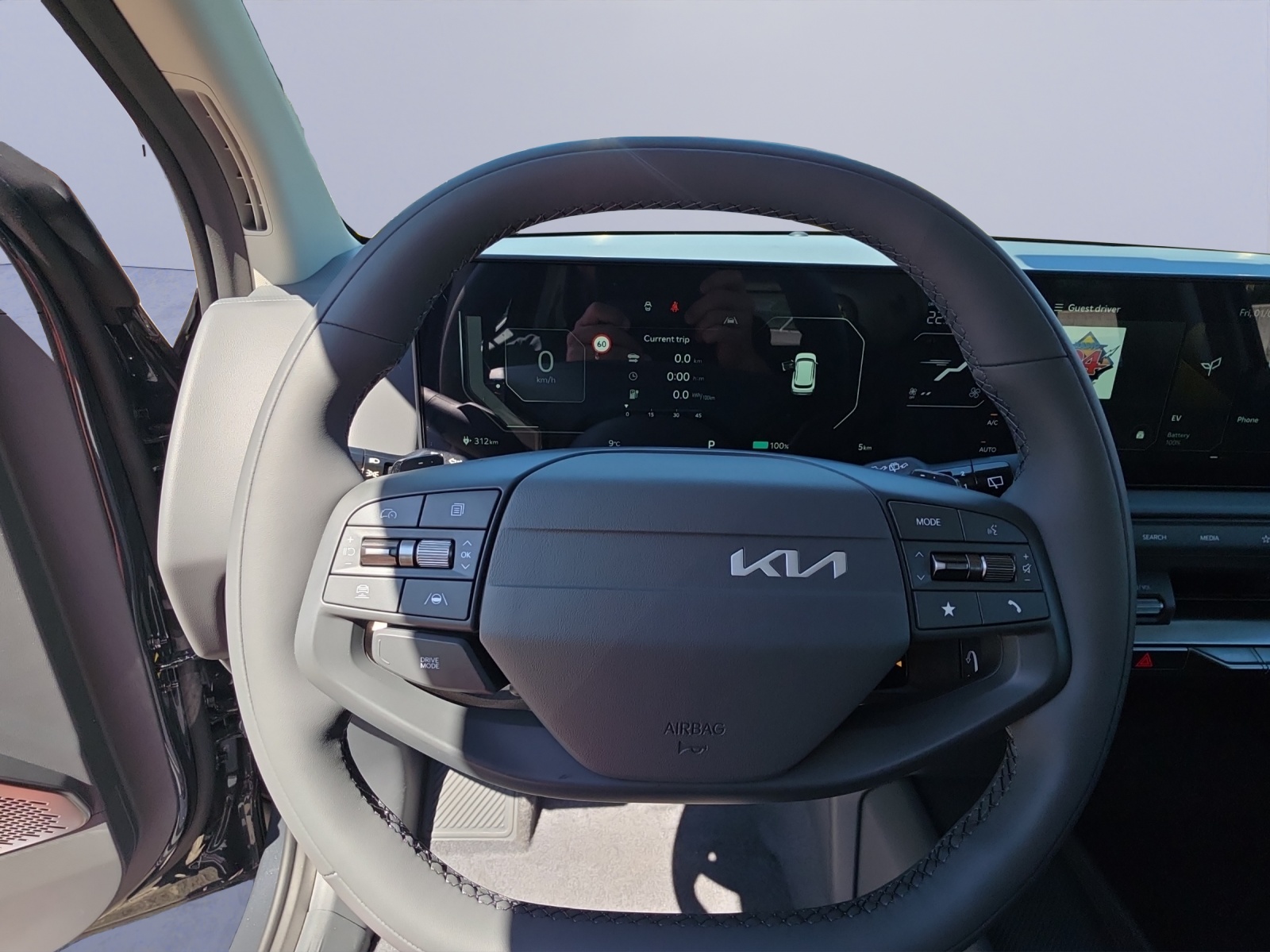 KIA EV2 42.2 kWh Air / Launch / Schweizerfahrzeug-image-13