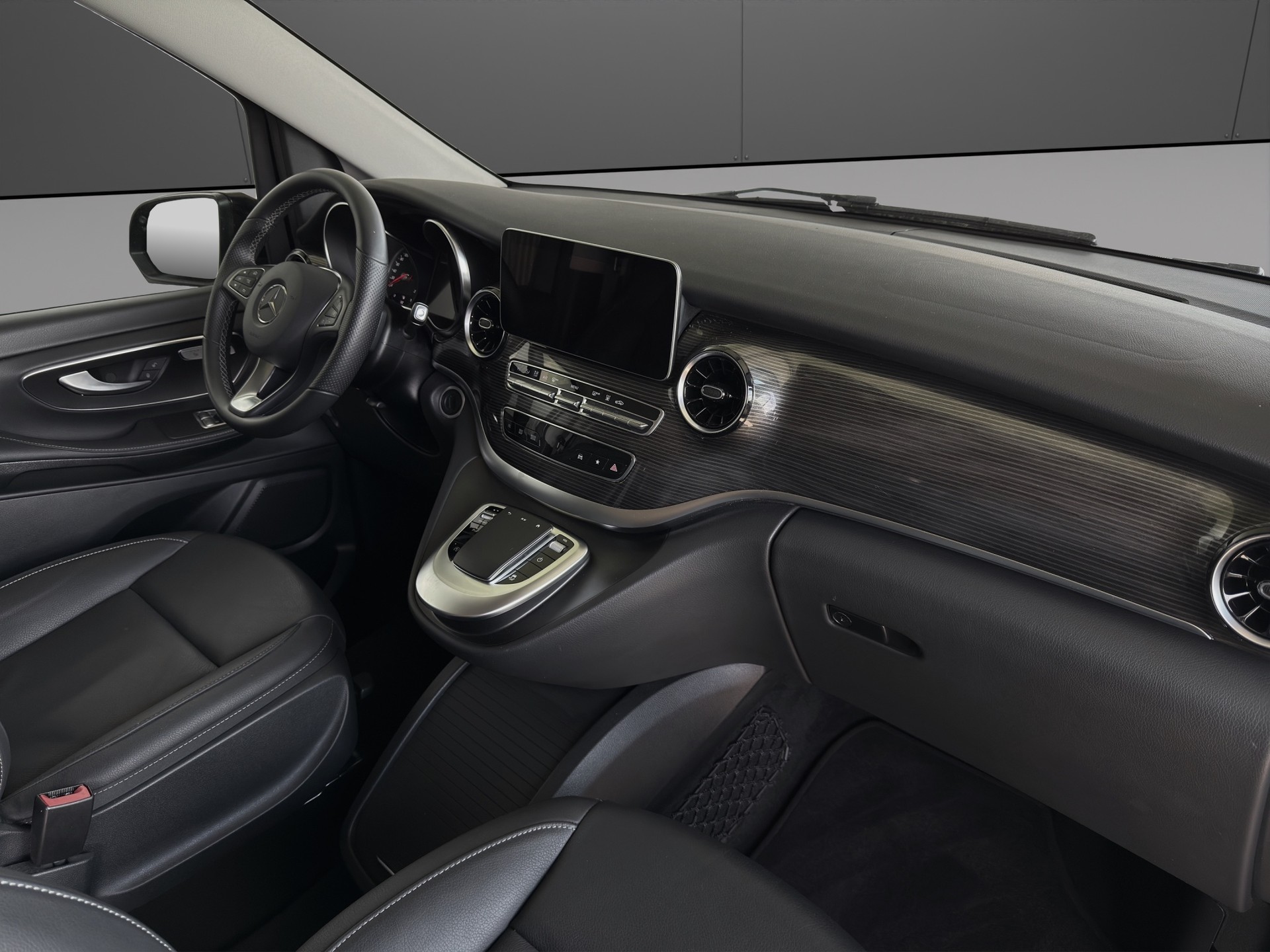 MERCEDES-BENZ V 250 d lang Avantgarde 4Matic G-Tronic-image-13