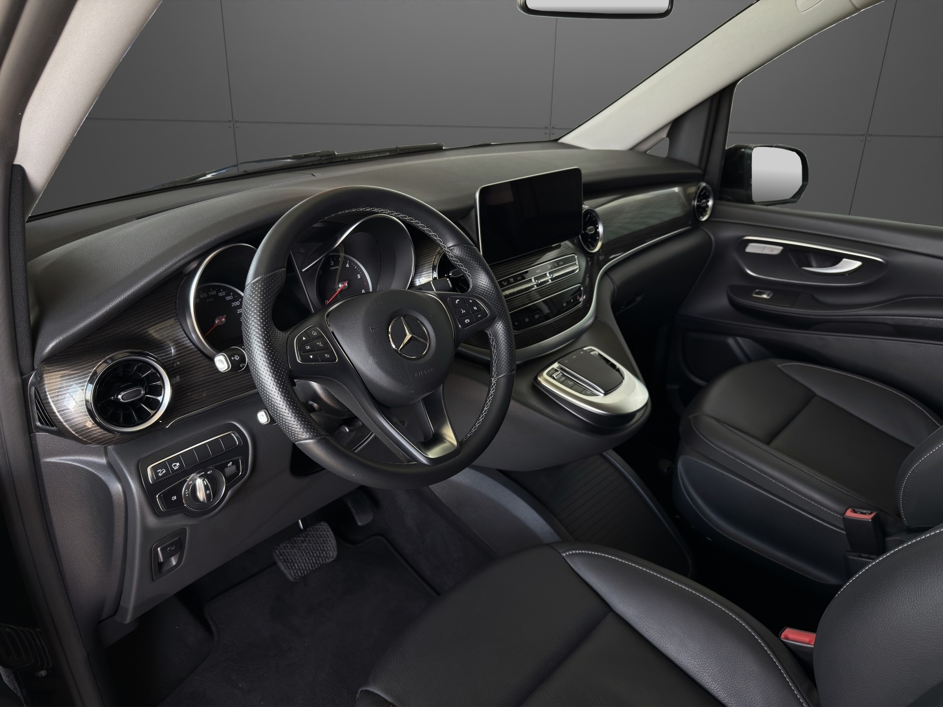 MERCEDES-BENZ V 250 d lang Avantgarde 4Matic G-Tronic-image-8
