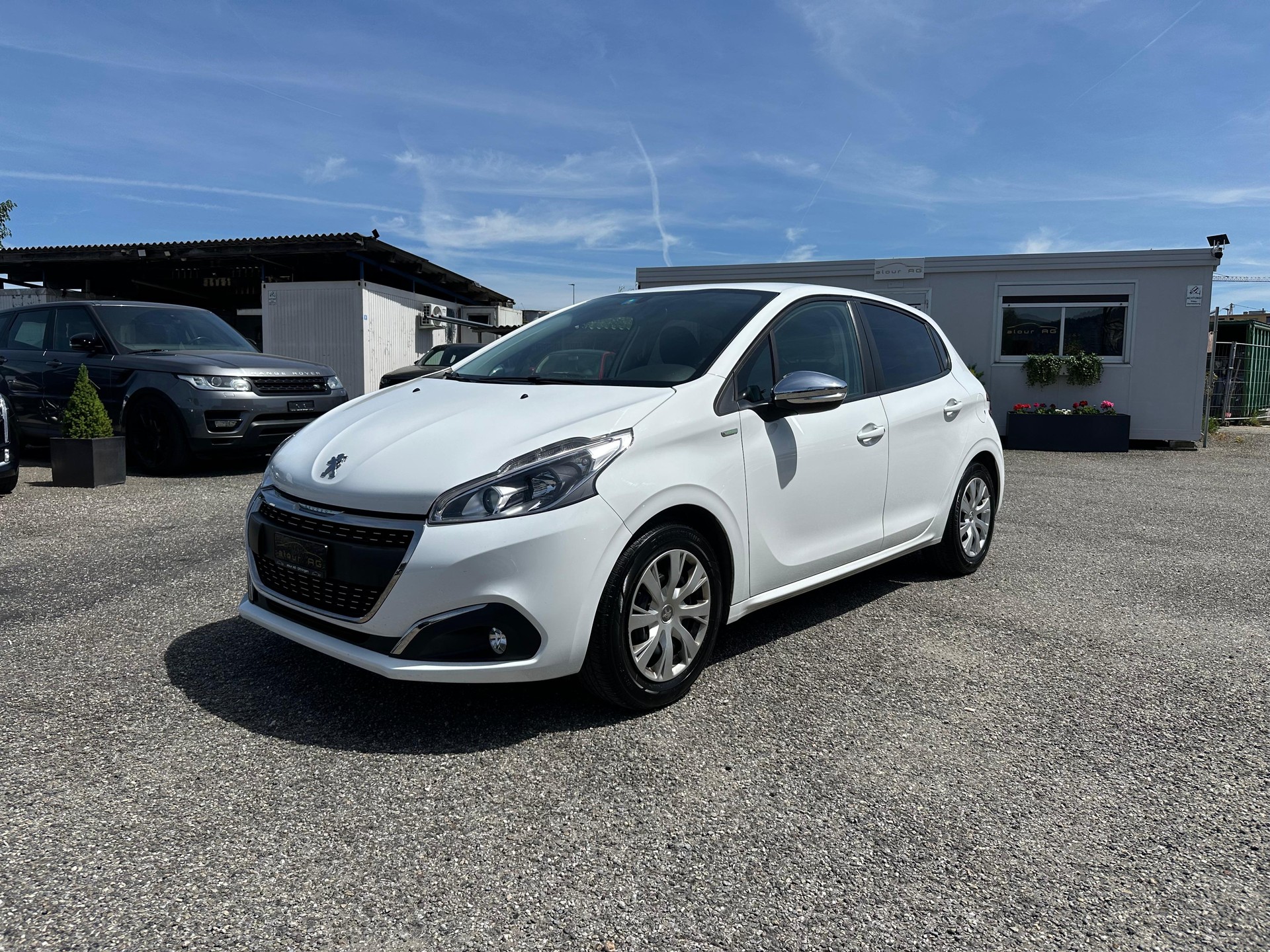 PEUGEOT 208 1.2 PureTech Urban Soul-image-1