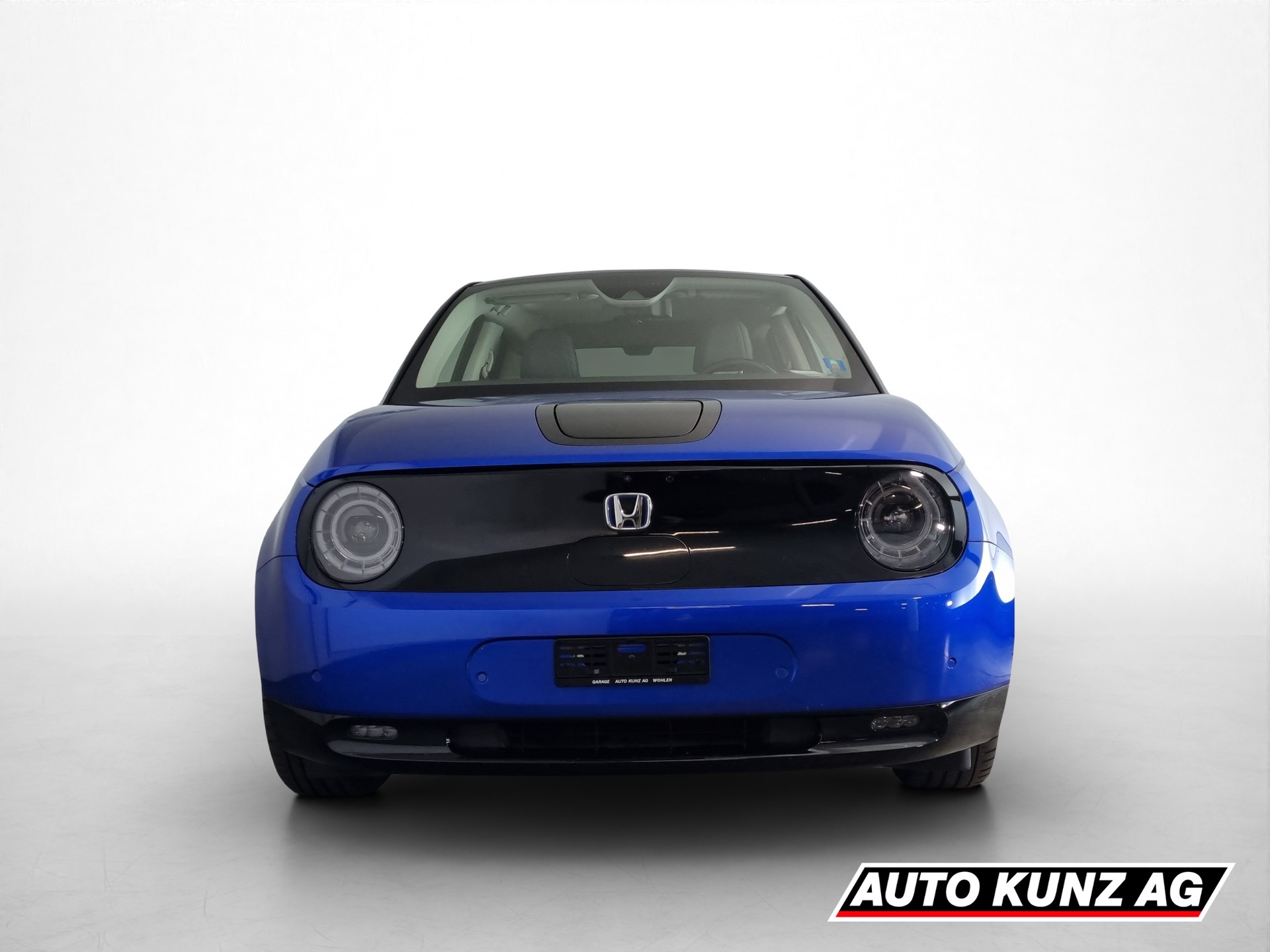 HONDA e electric Advance-showroom-element-1