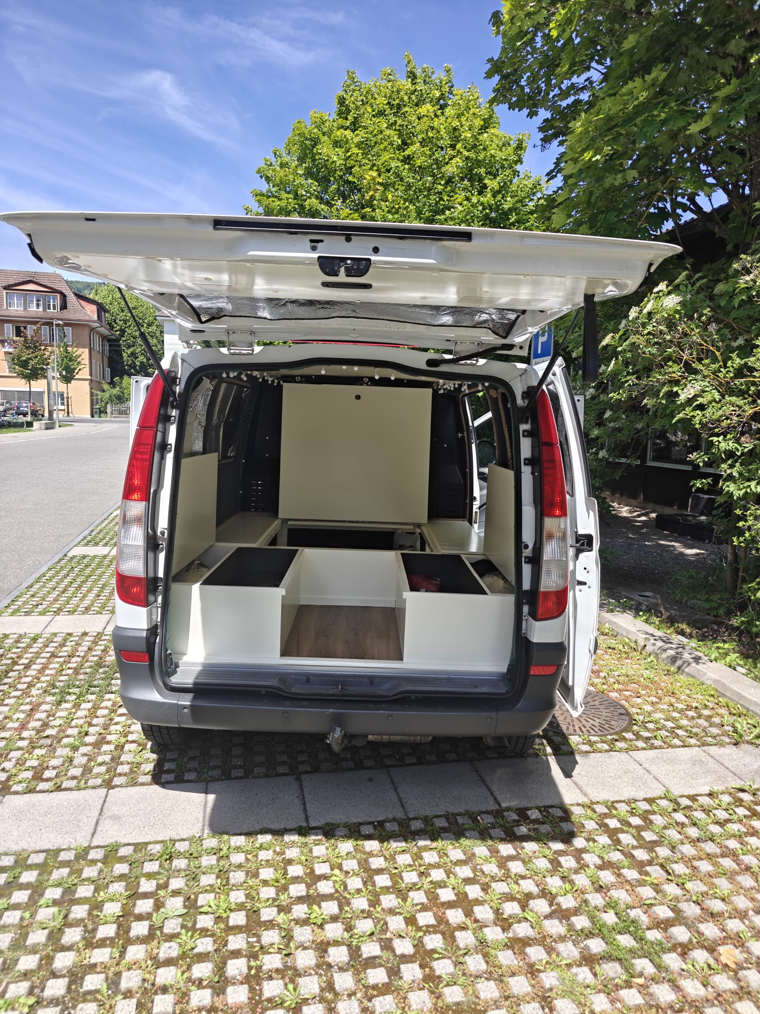 MERCEDES-BENZ Vito 111 CDI Camper umbau – frisch ab MFK, gepflegt & reisefertig-image-3