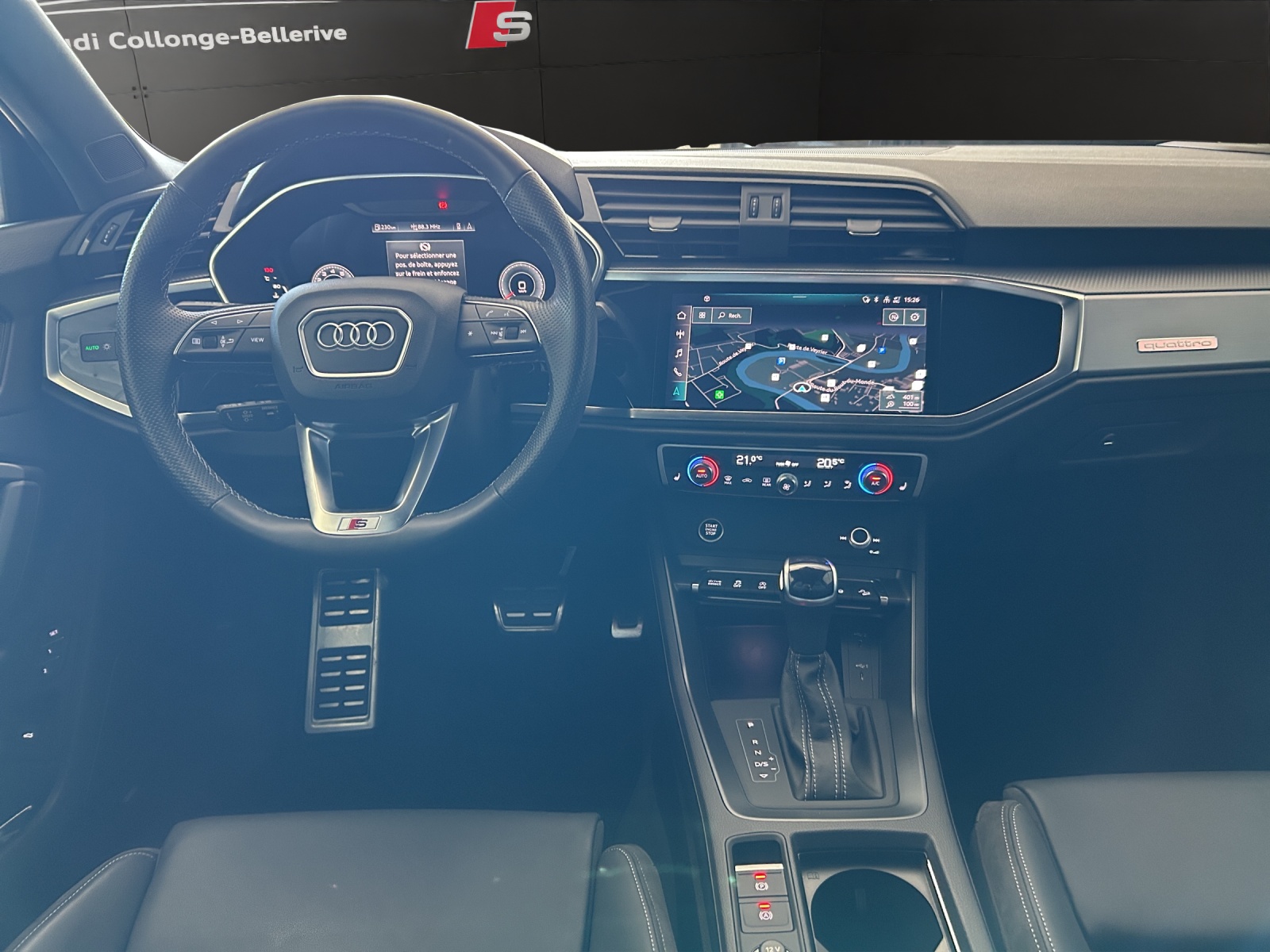 AUDI Q3 Sportback 40 TFSI S line quattro S-tronic-image-11