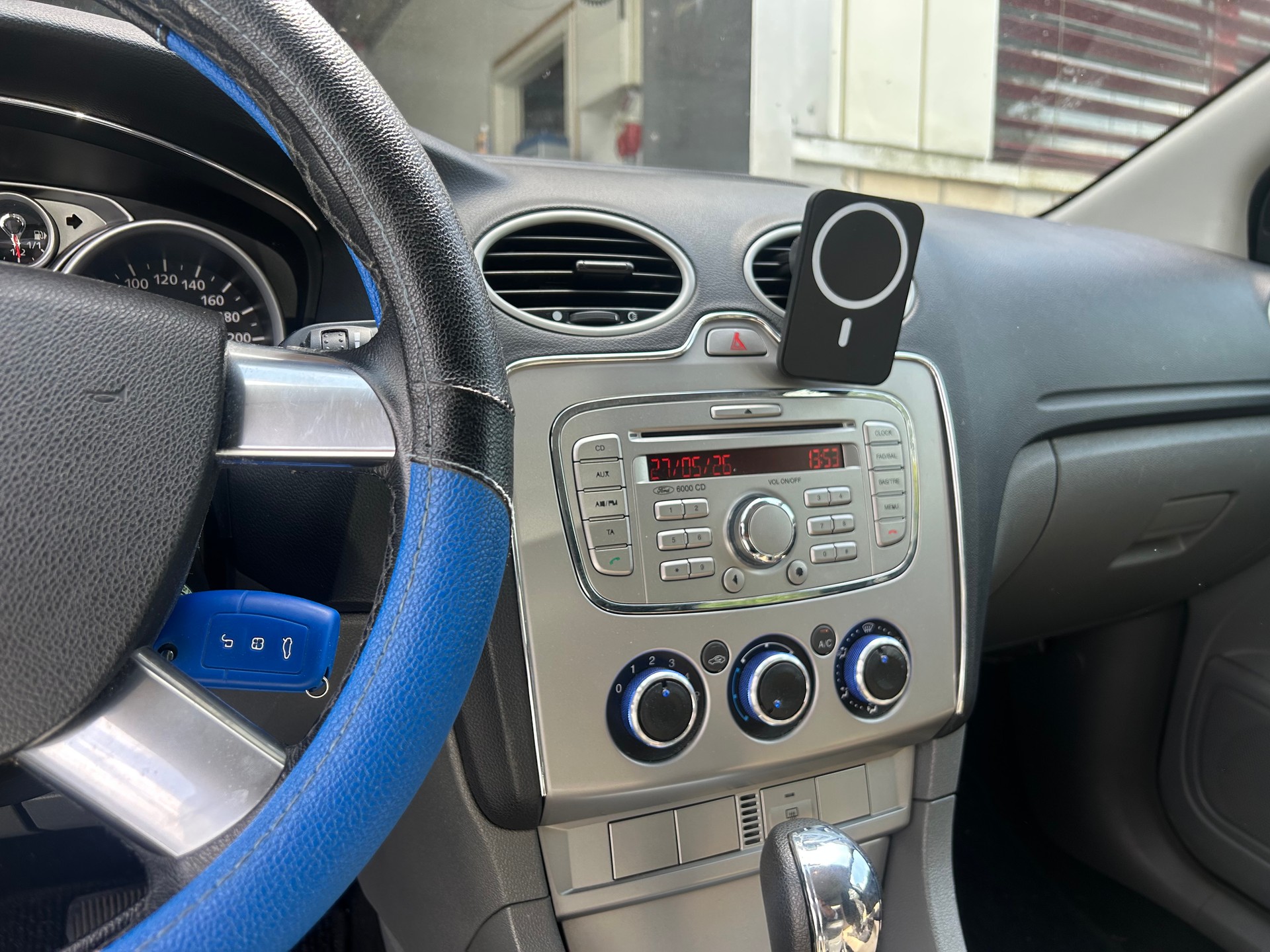 FORD Focus 2.0i Carving Automatic-image-11