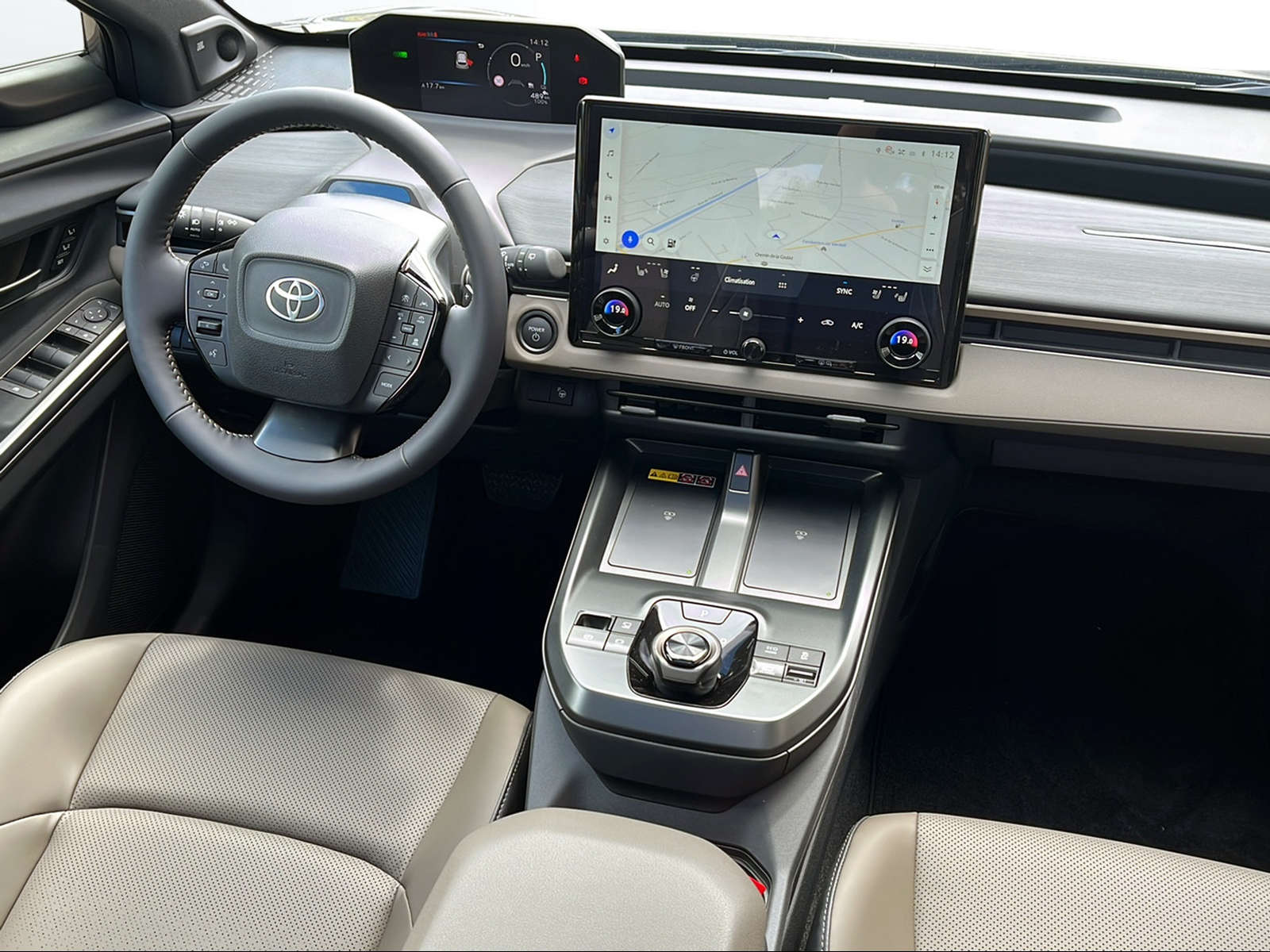 TOYOTA bZ4X Touring Premium AWD-image-8