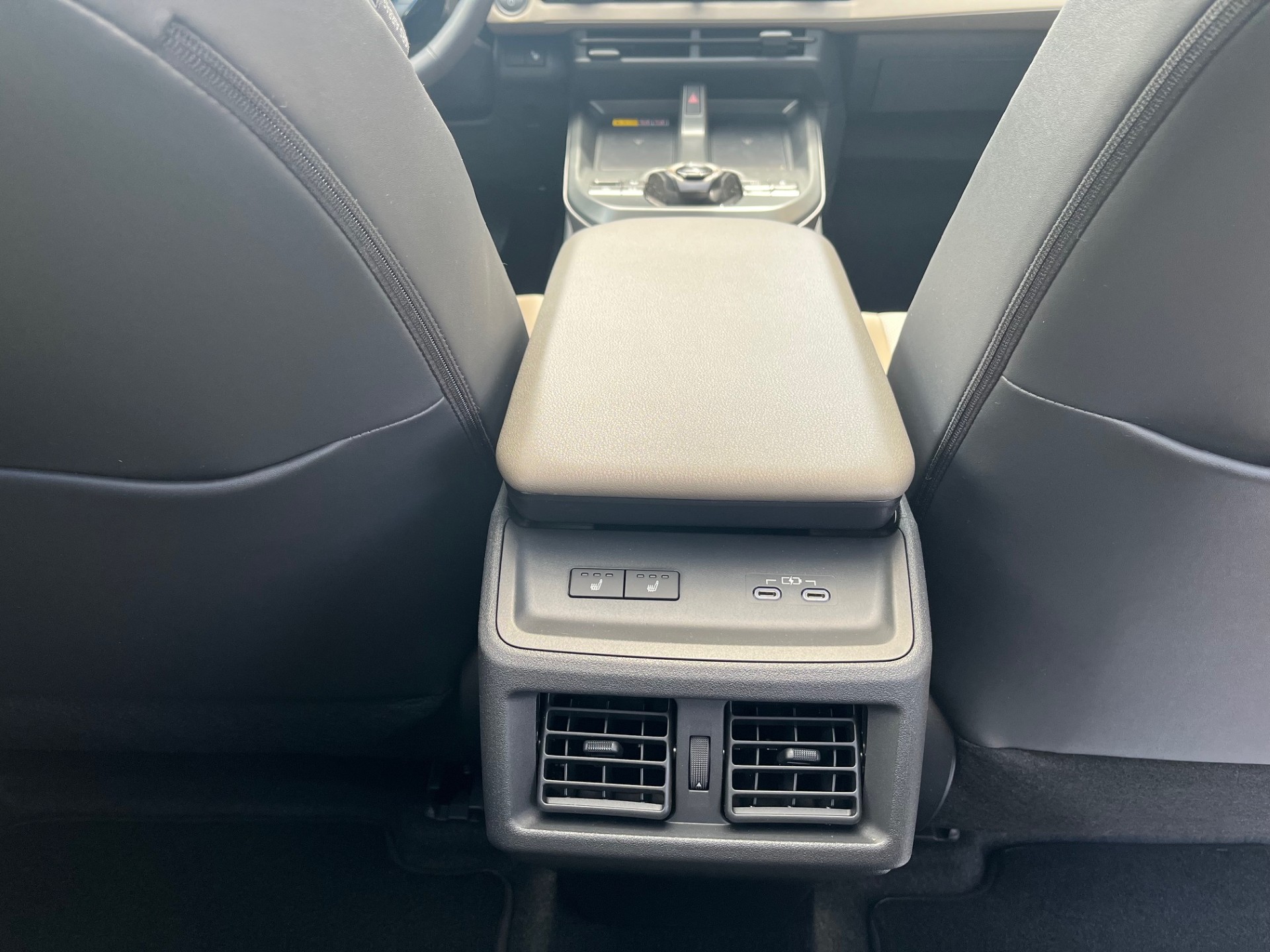 TOYOTA bZ4X Touring Premium AWD-image-22