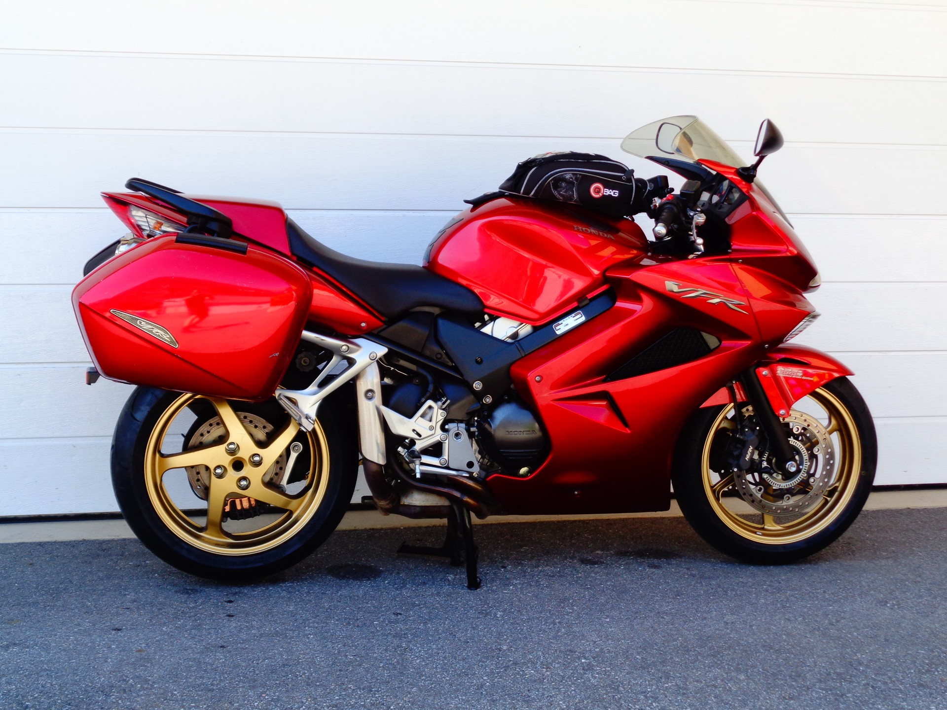 HONDA VFR 800 FI V4 V-Tec ABS-CBS-image-2