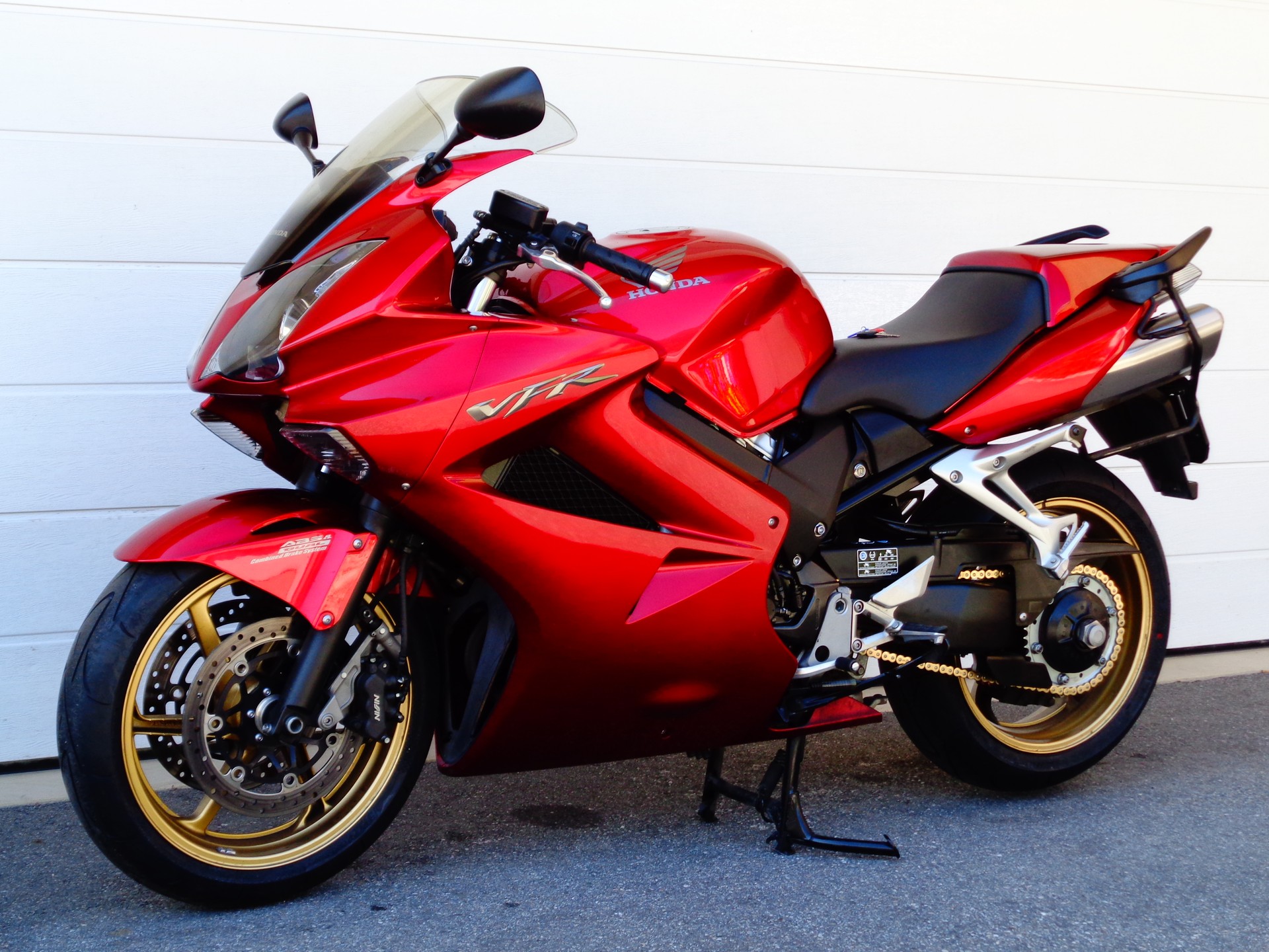 HONDA VFR 800 FI V4 V-Tec ABS-CBS-image-11