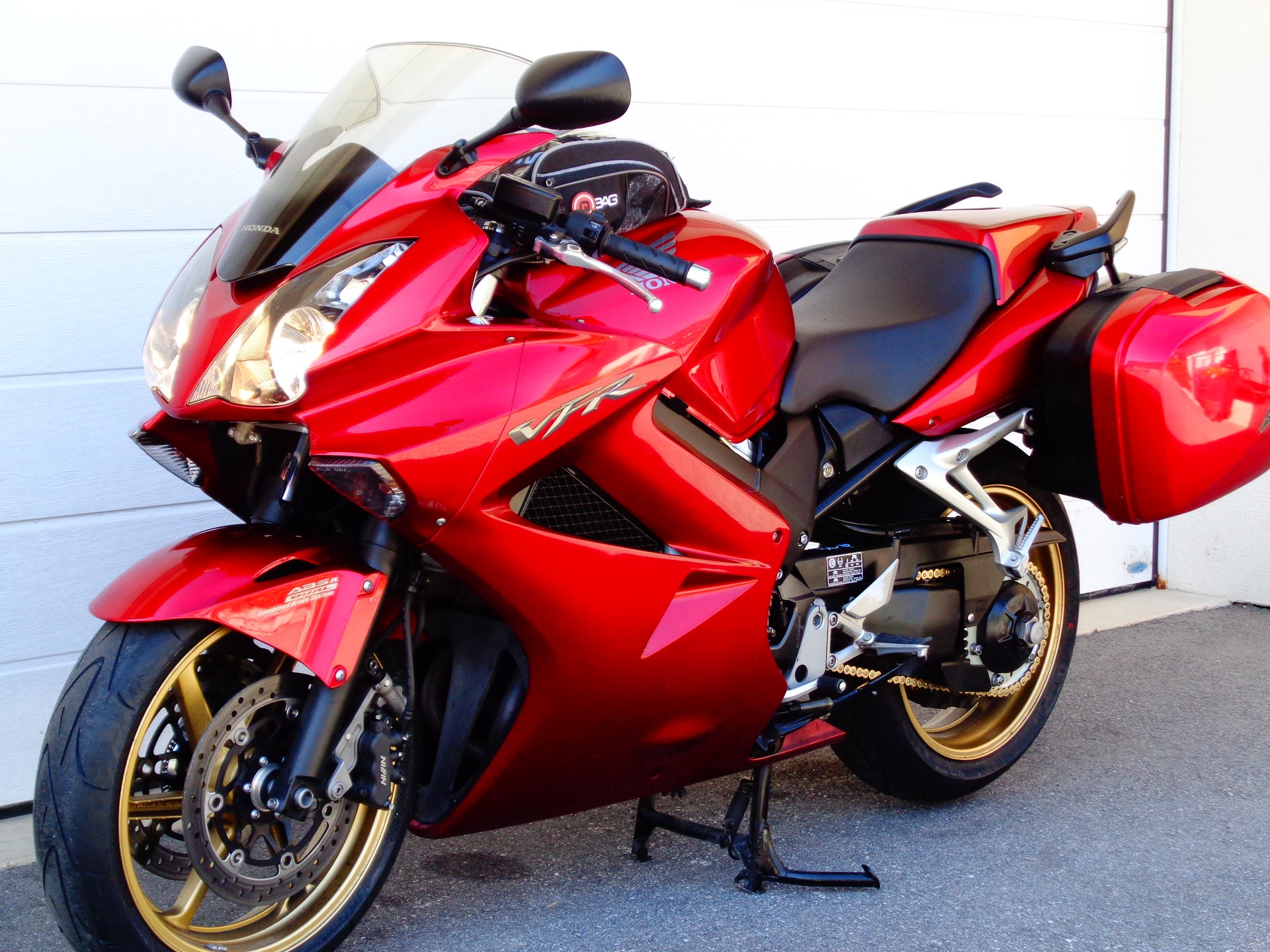 HONDA VFR 800 FI V4 V-Tec ABS-CBS-image-14