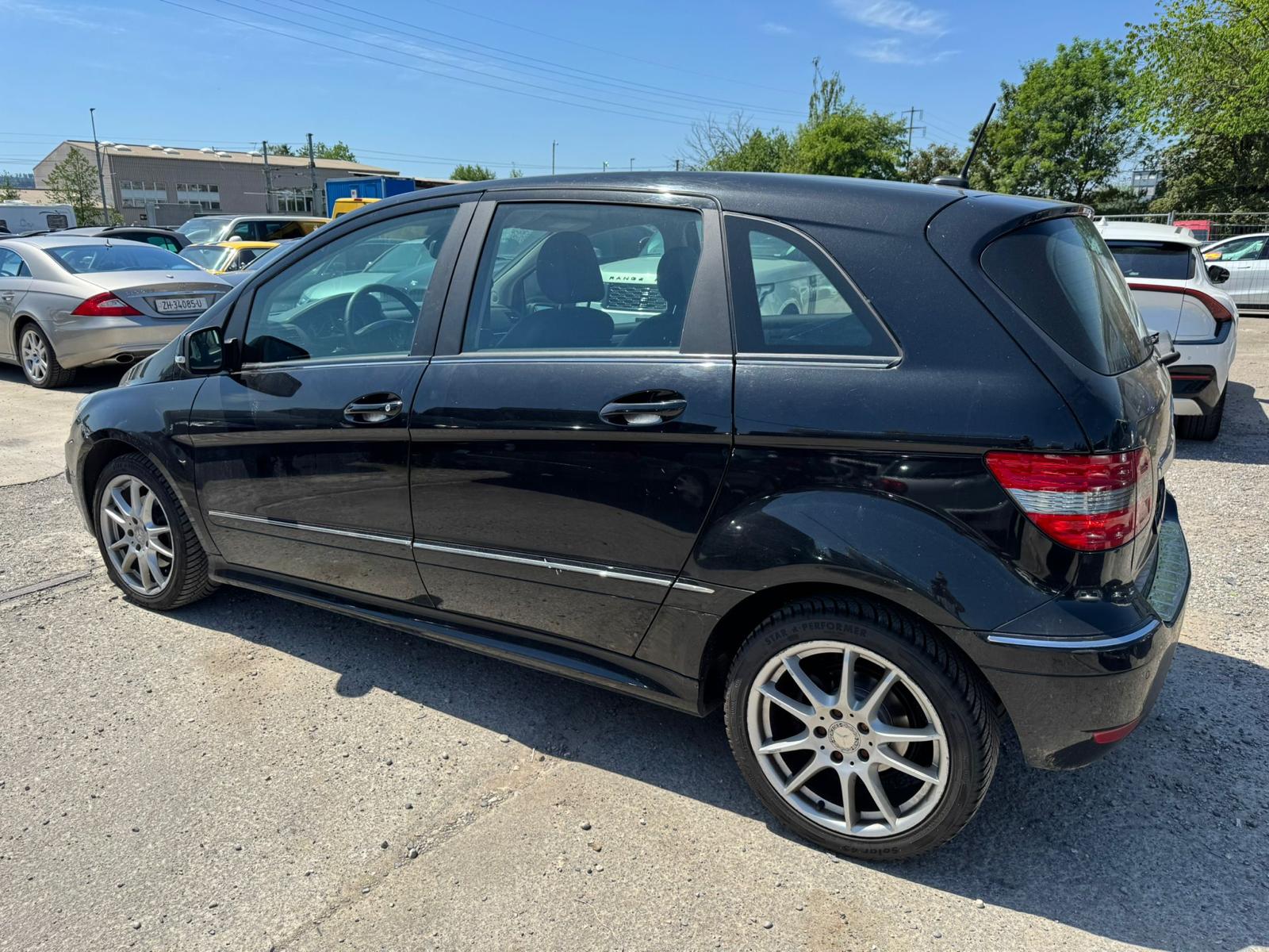 MERCEDES-BENZ B 180 CDI My Star Autotronic-image-7