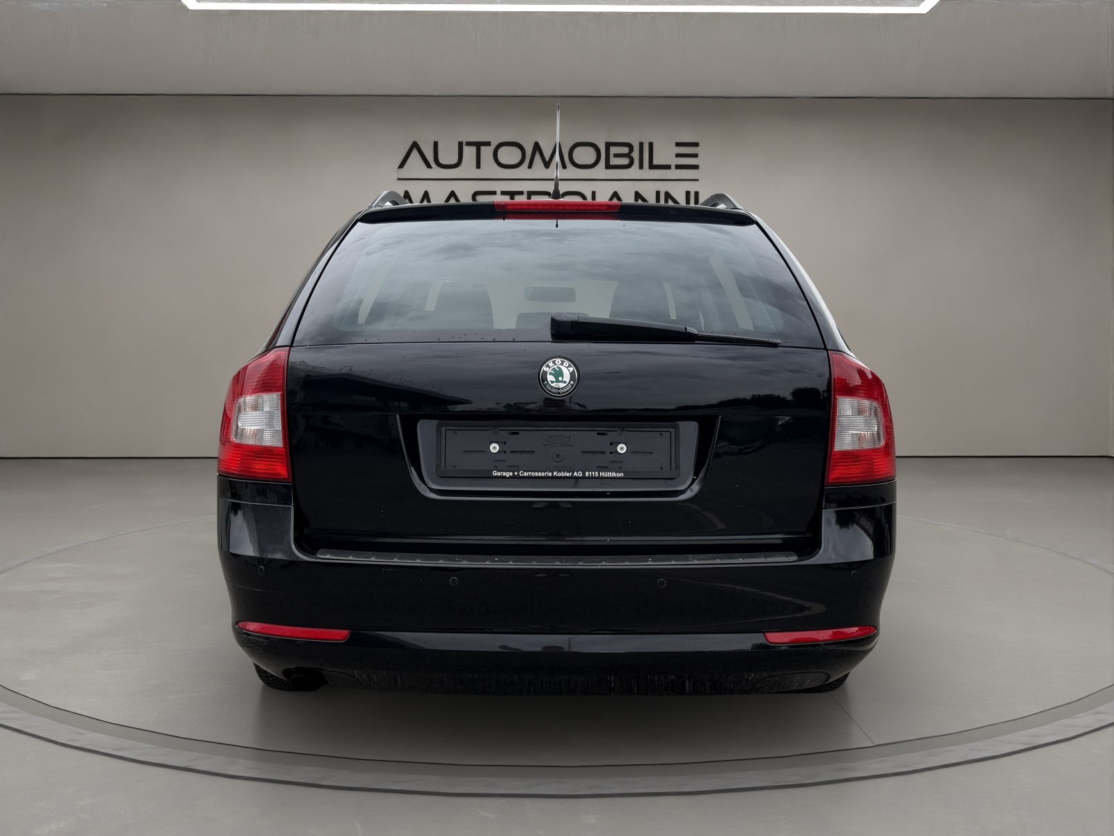 SKODA Octavia 1.6 TDI Ambition DSG-image-5