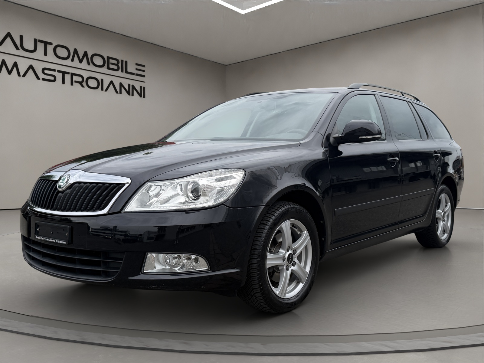 SKODA Octavia 1.6 TDI Ambition DSG-showroom-element-2