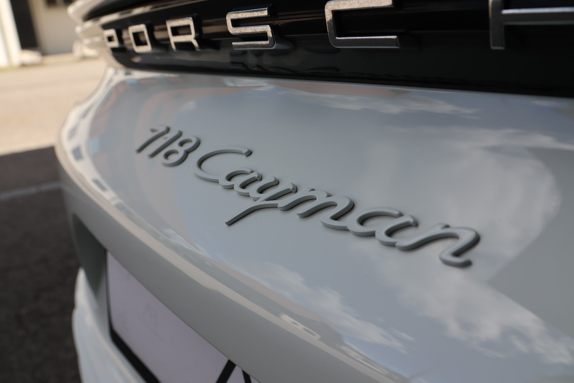 PORSCHE 718 Cayman 2.0 PDK (CH)-image-11