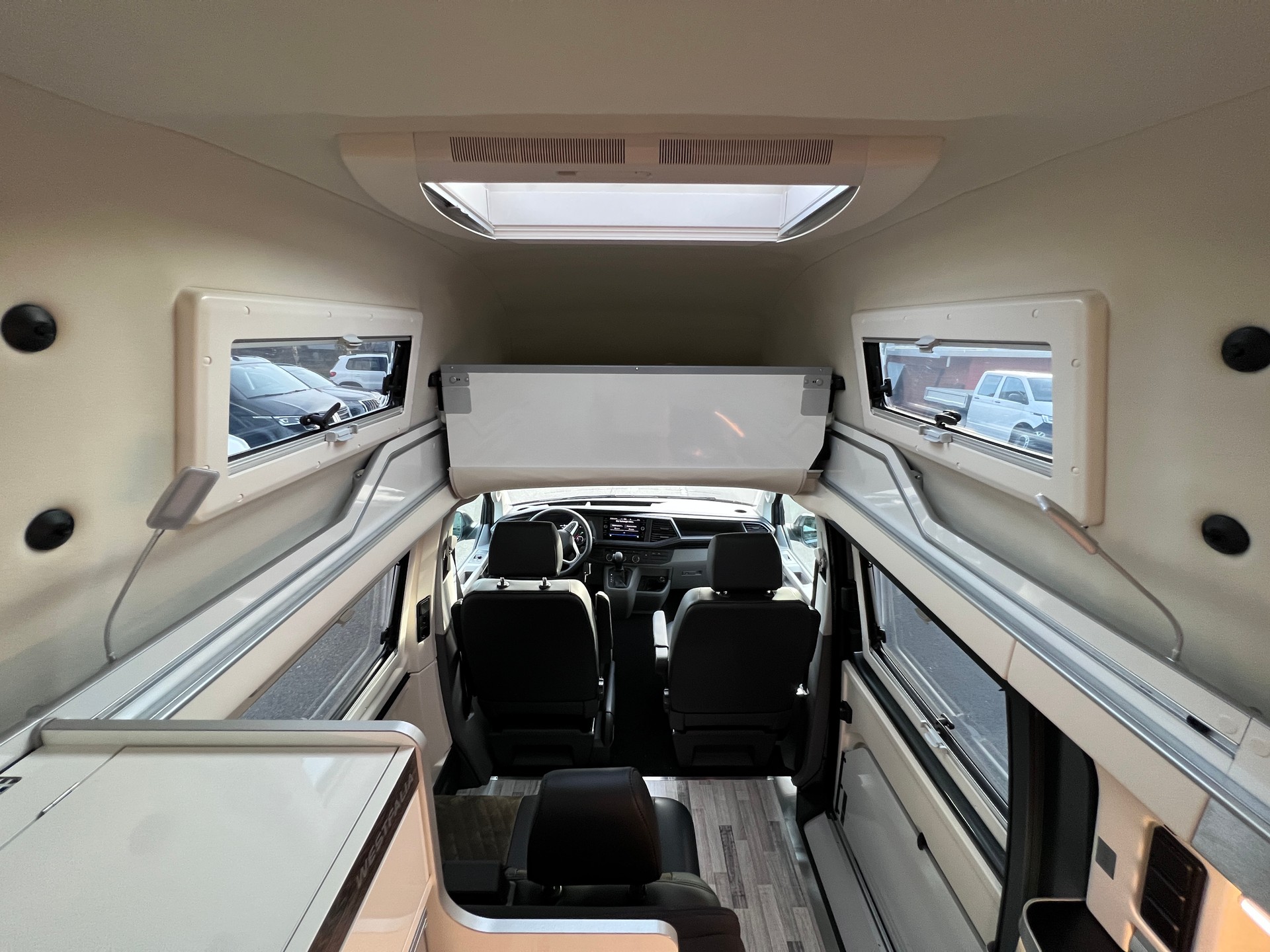 WESTFALIA T6.1 Club Joker Hochdach 2.0 Bi-TDI 4M DSG-image-25