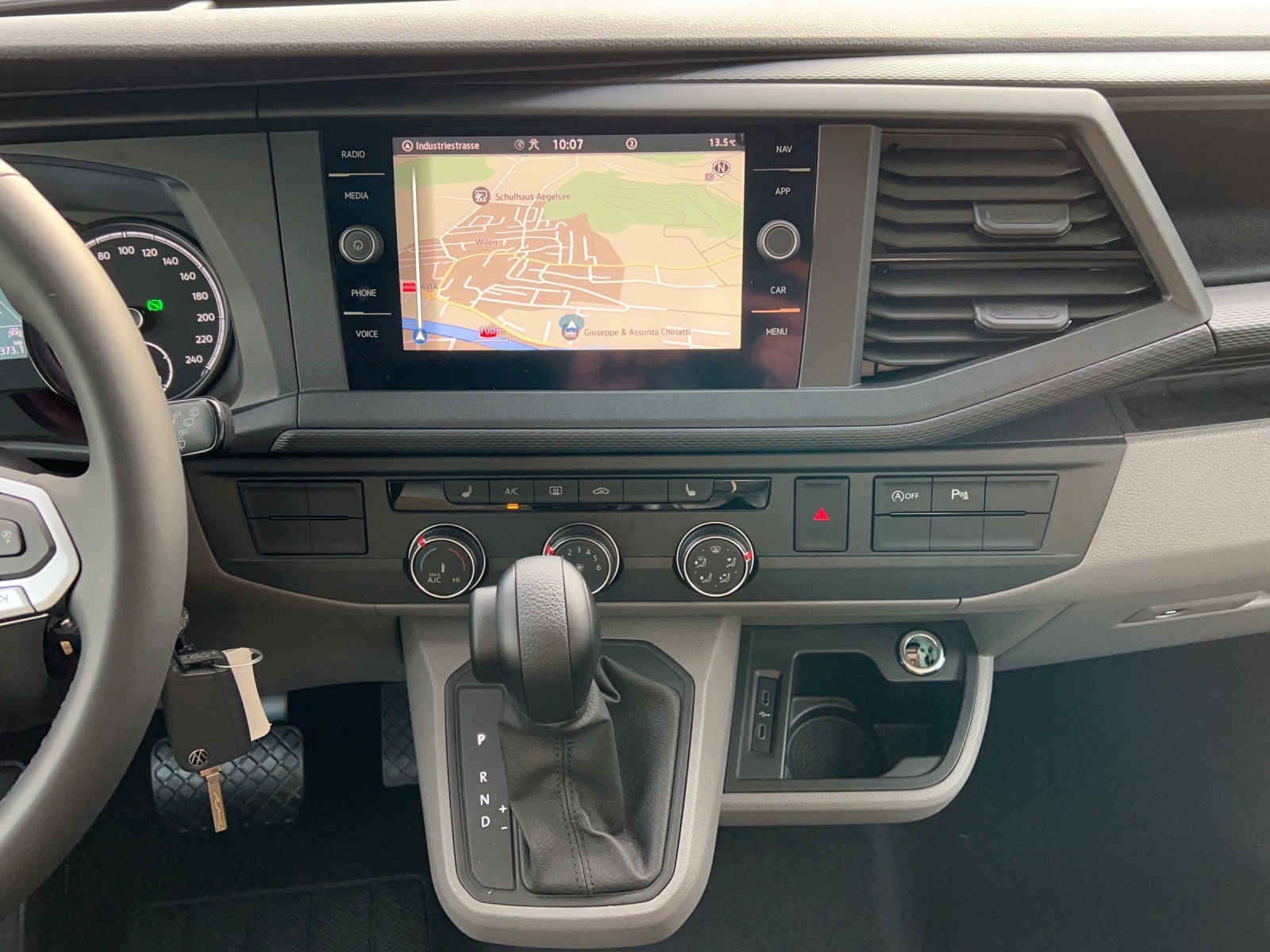 WESTFALIA T6.1 Club Joker Hochdach 2.0 Bi-TDI 4M DSG-image-13