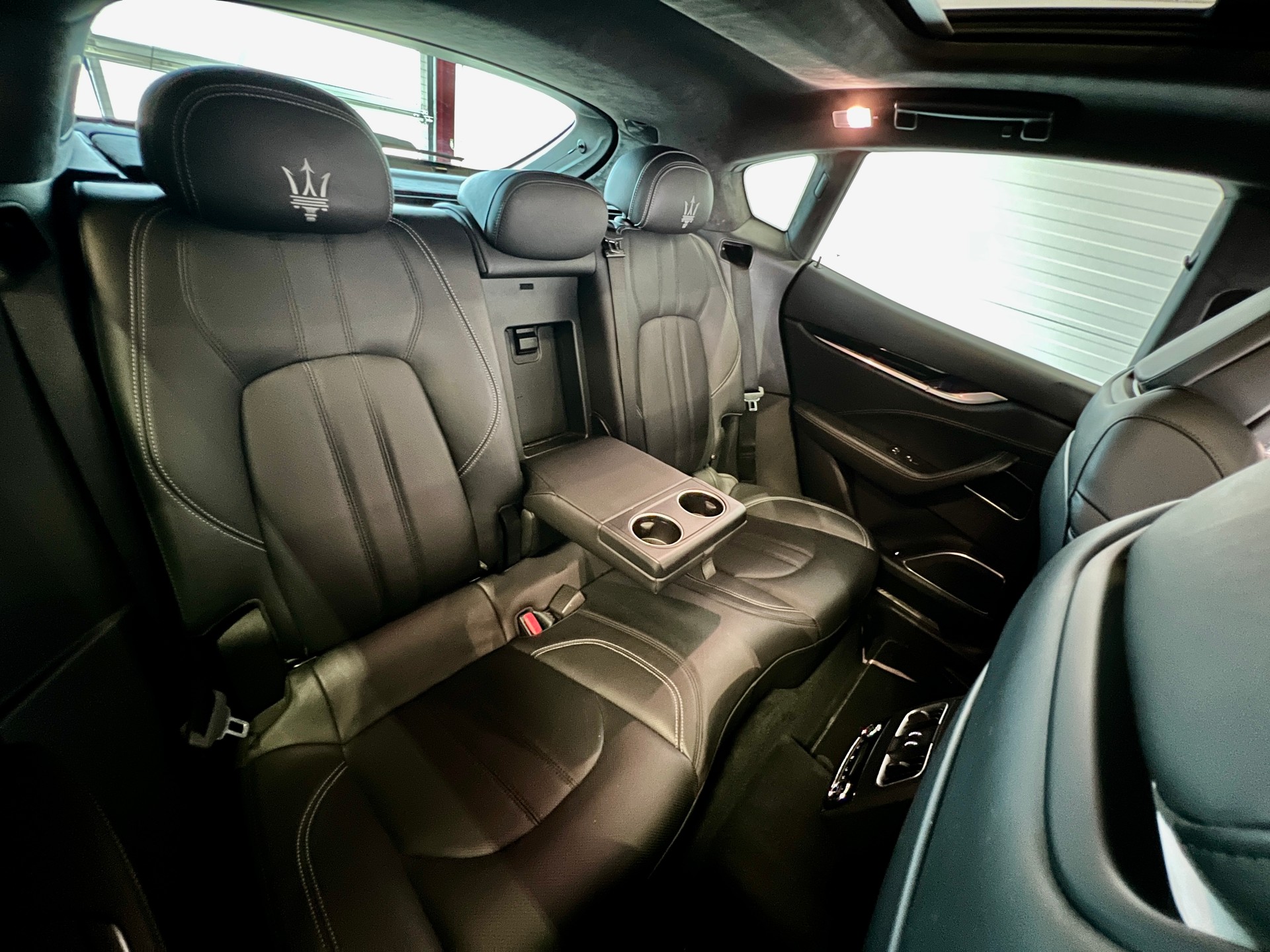 MASERATI Levante S 3.0 V6 GranSport Automatica-image-18