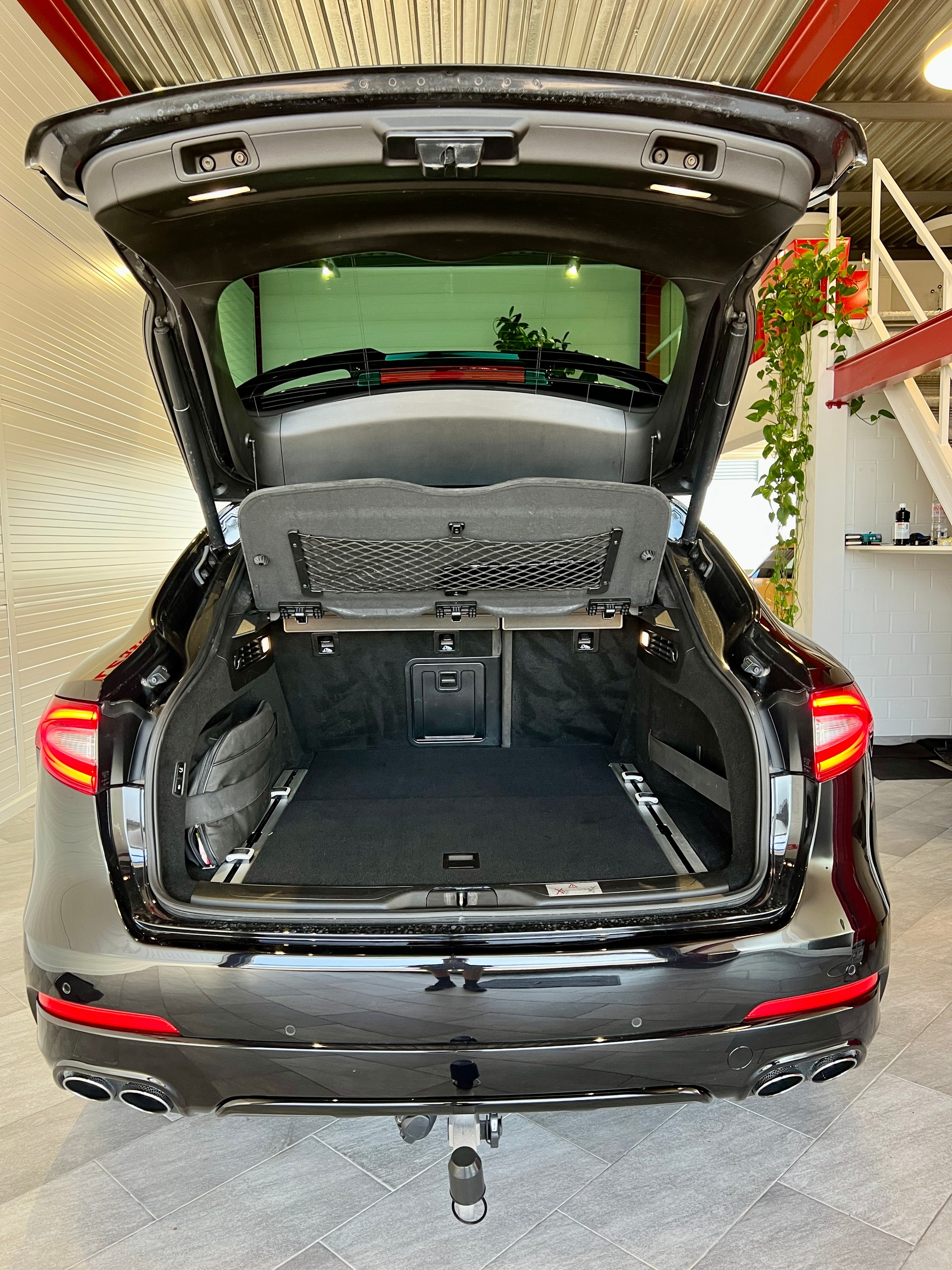 MASERATI Levante S 3.0 V6 GranSport Automatica-image-27