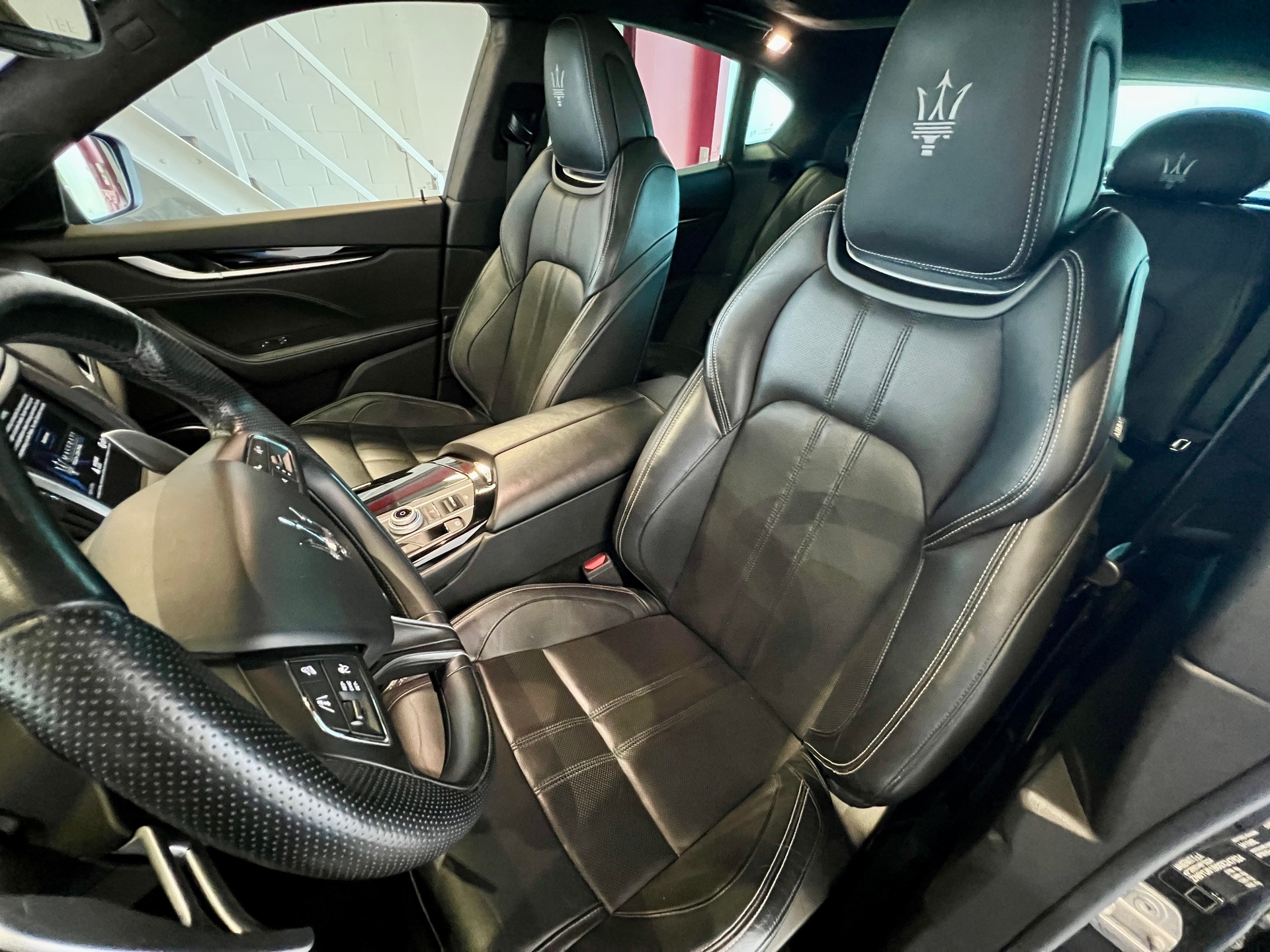 MASERATI Levante S 3.0 V6 GranSport Automatica-image-11