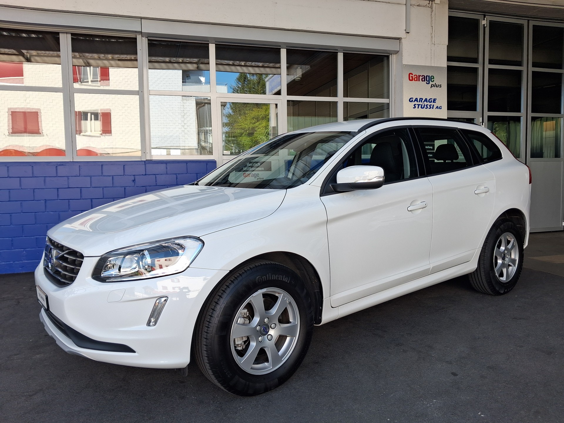 VOLVO XC60 D4 AWD Kinetic