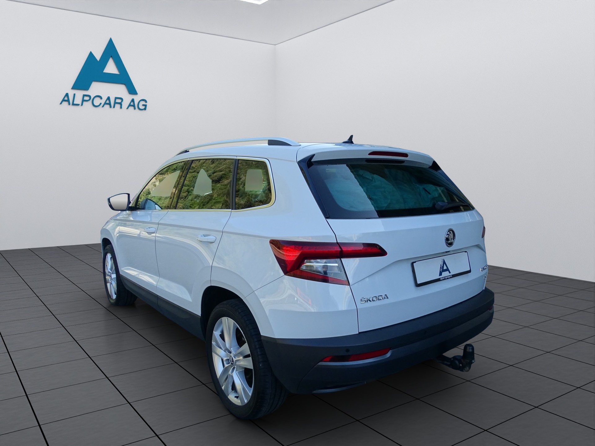 SKODA Karoq 2.0 TDI CR Ambition 4x4-image-4