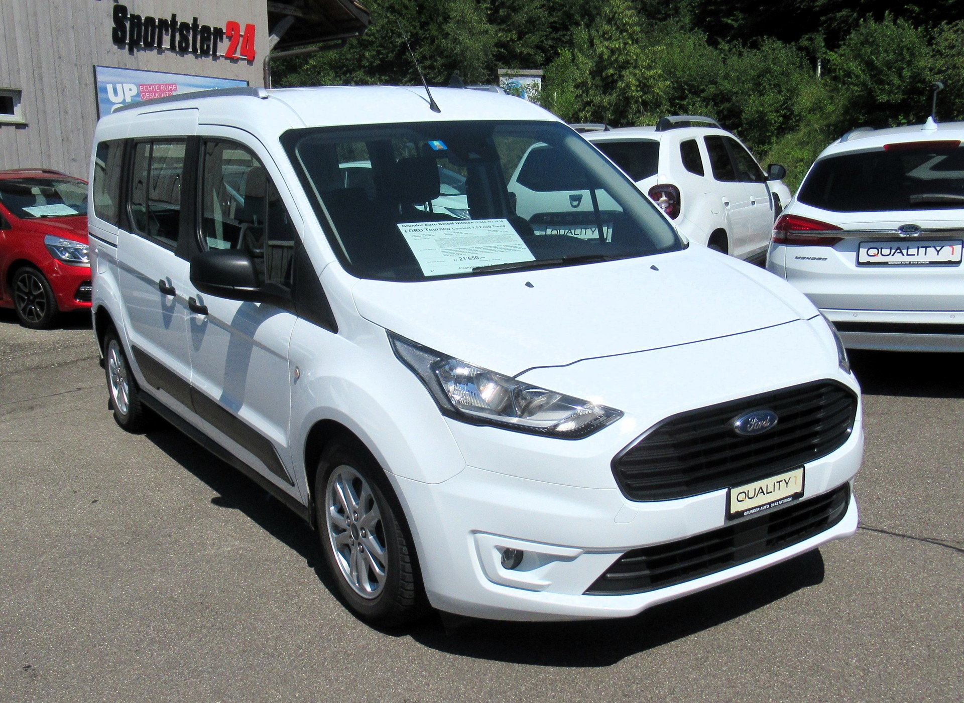 FORD Grand Tourneo Connect 1.5 EcoBlue Trend Automat