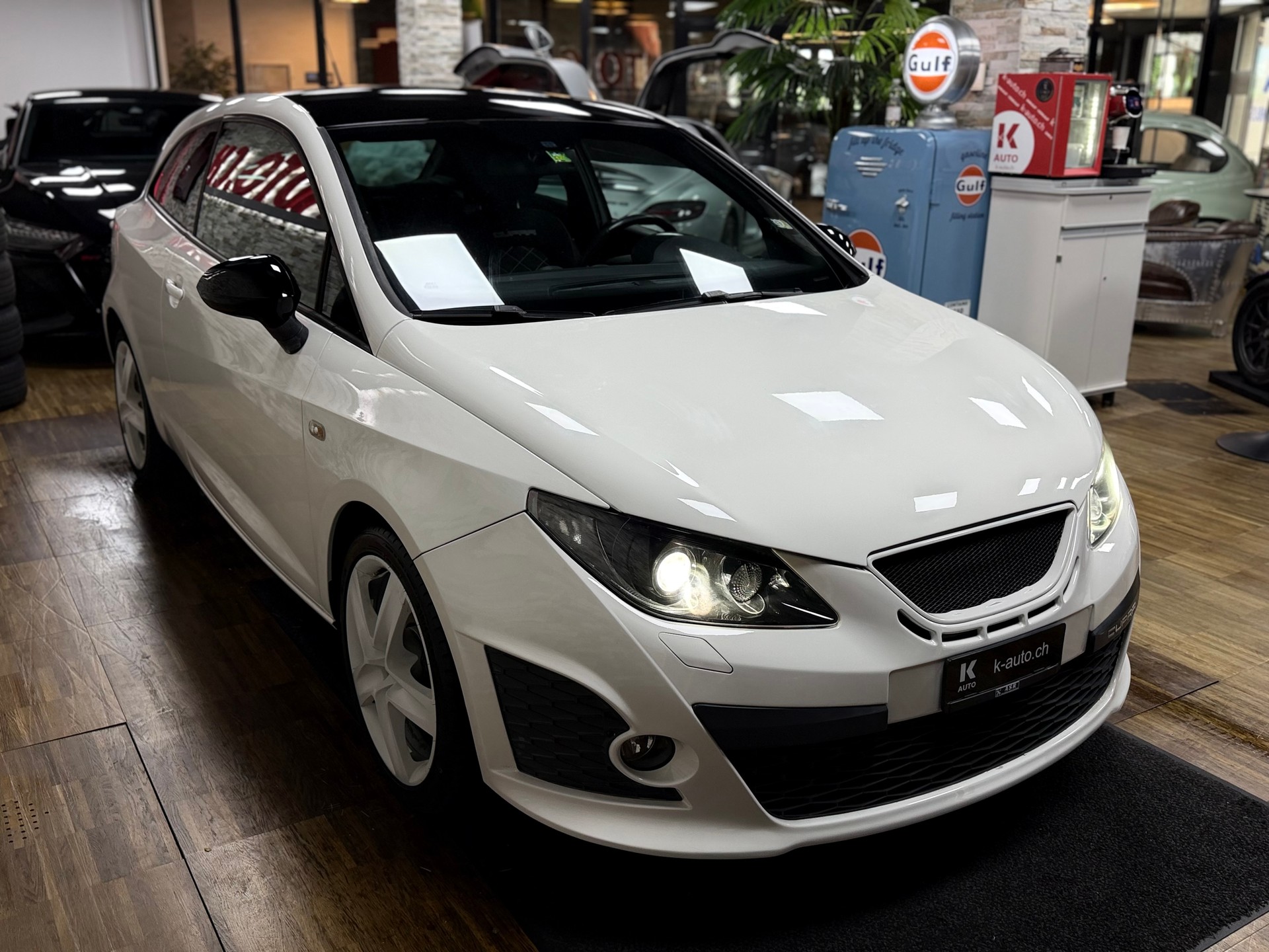 SEAT Ibiza SC 1.4 TSI Cupra DSG-image-5
