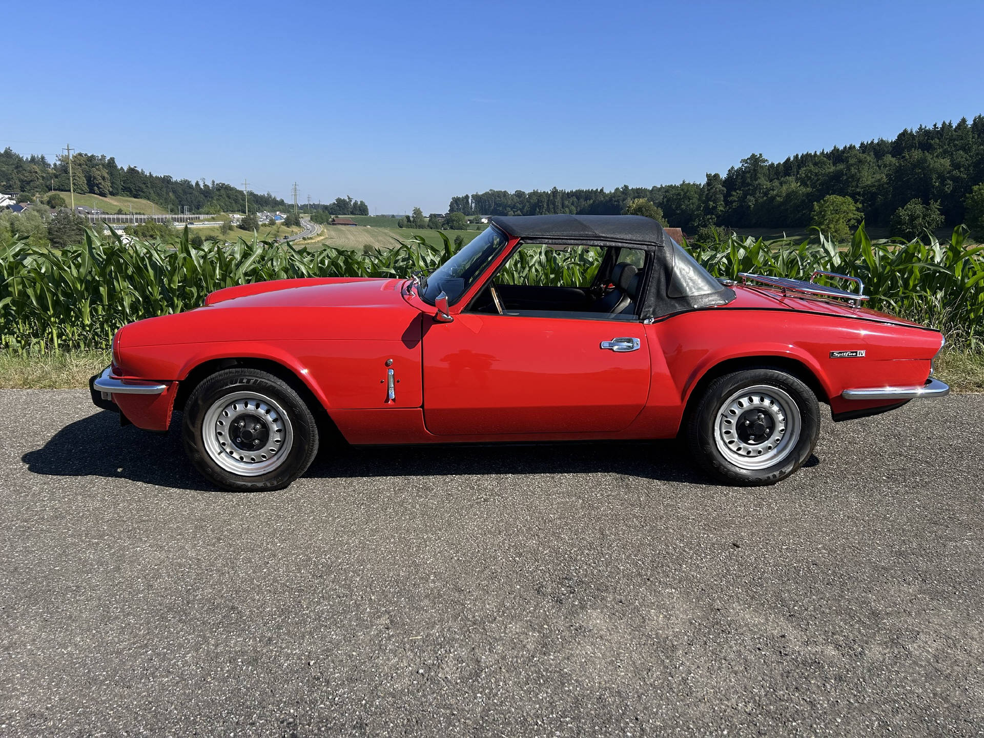 TRIUMPH Spitfire IV-showroom-element-1