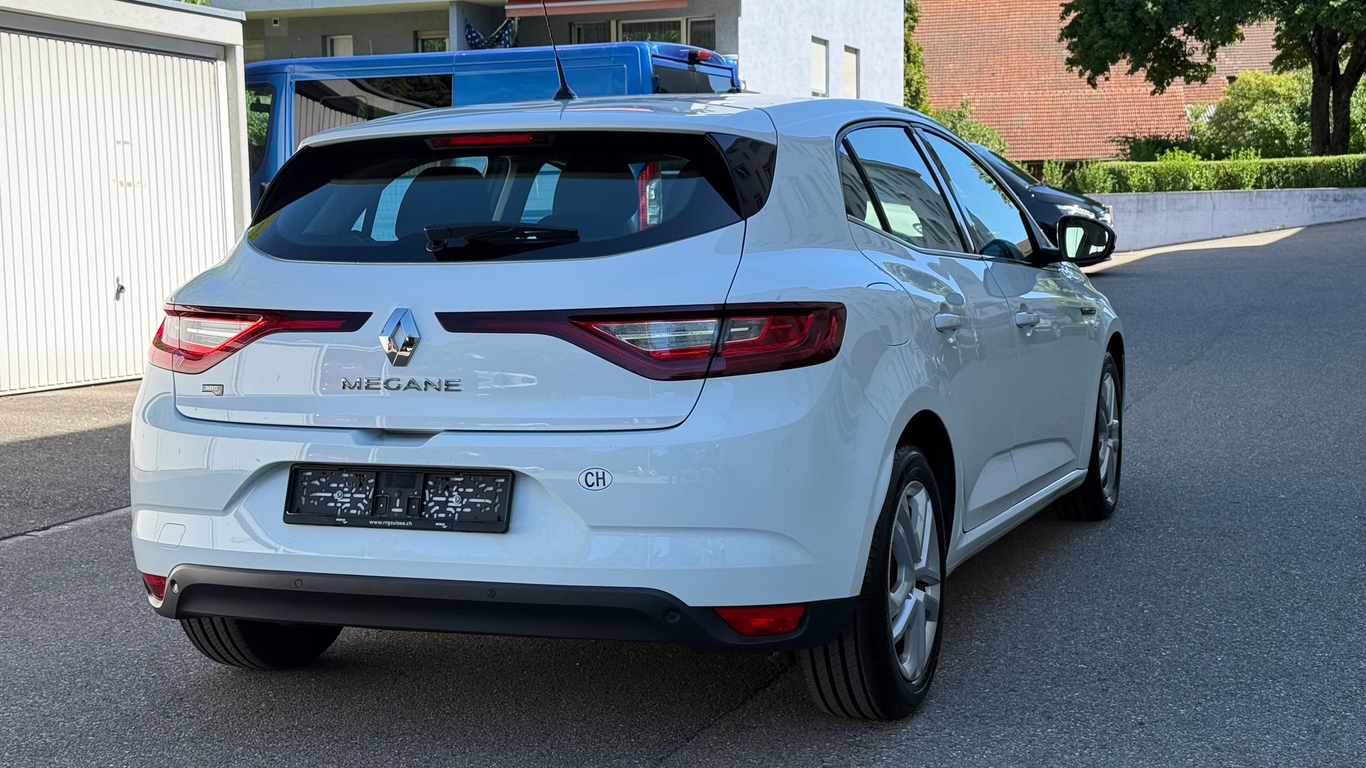 RENAULT Mégane 1.5 dCi Zen EDC-image-7