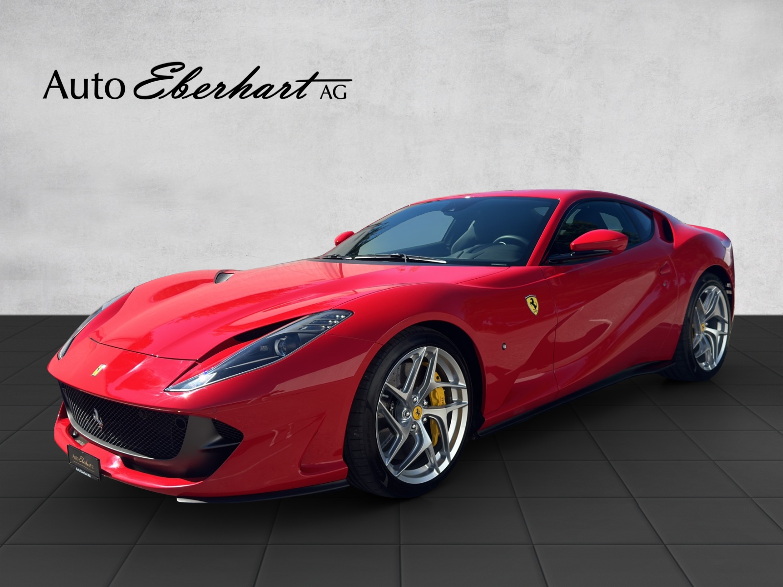 FERRARI 812 Superfast