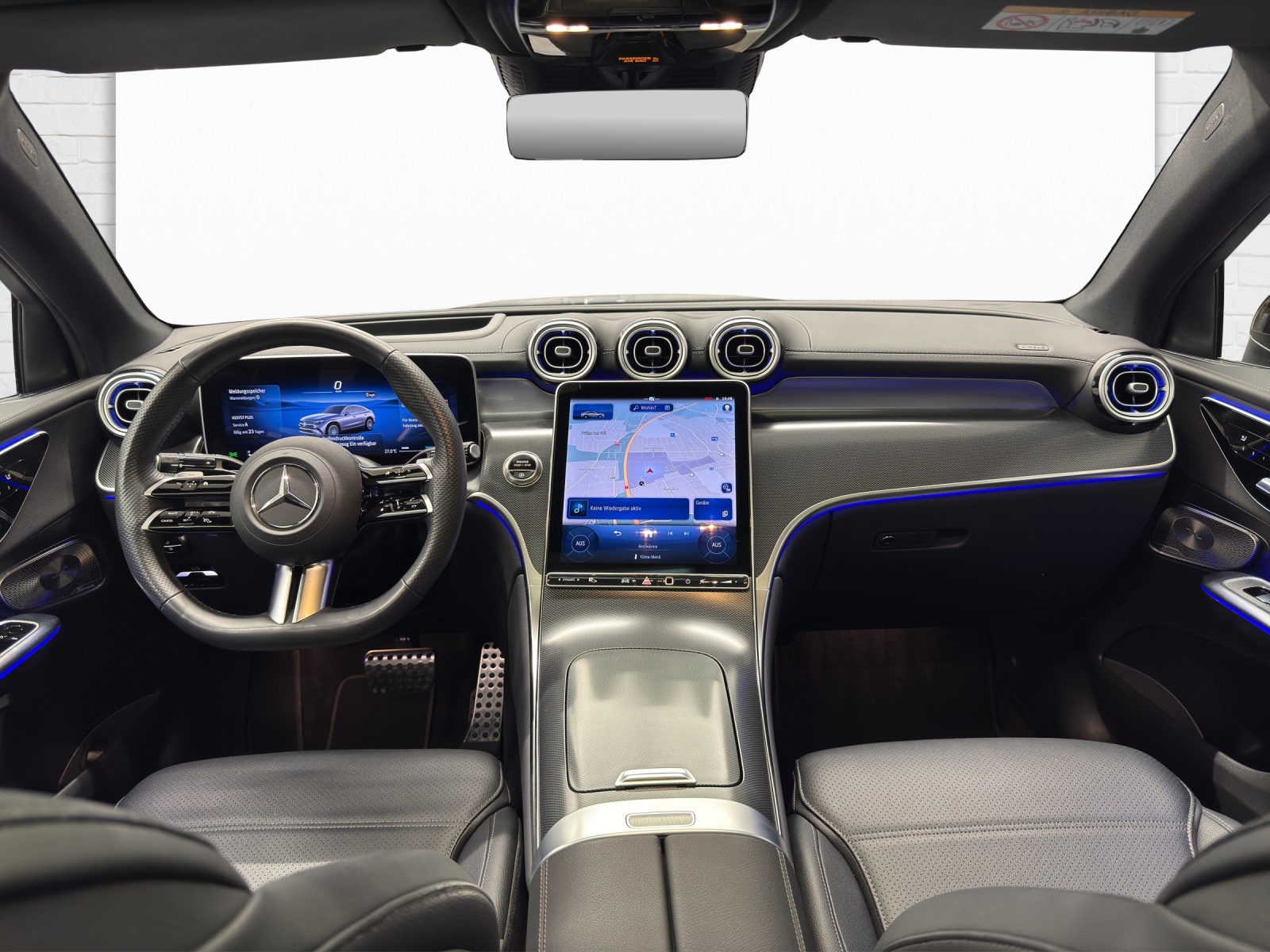 MERCEDES-BENZ GLC 200 AMG Line 4Matic Coupé-image-7