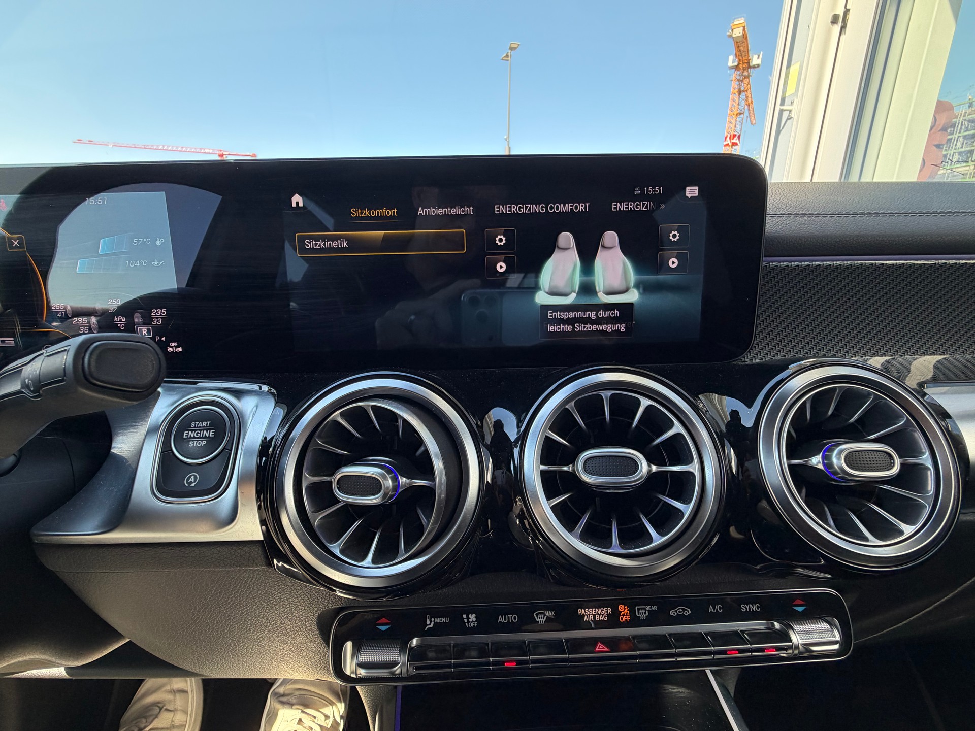 MERCEDES-BENZ GLB 35 AMG 4Matic 8G-Tronic-image-24