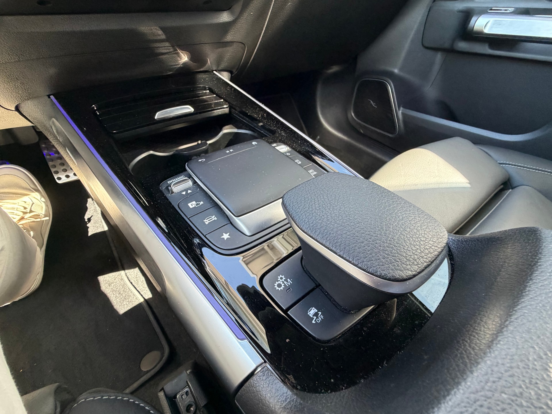 MERCEDES-BENZ GLB 35 AMG 4Matic 8G-Tronic-image-27