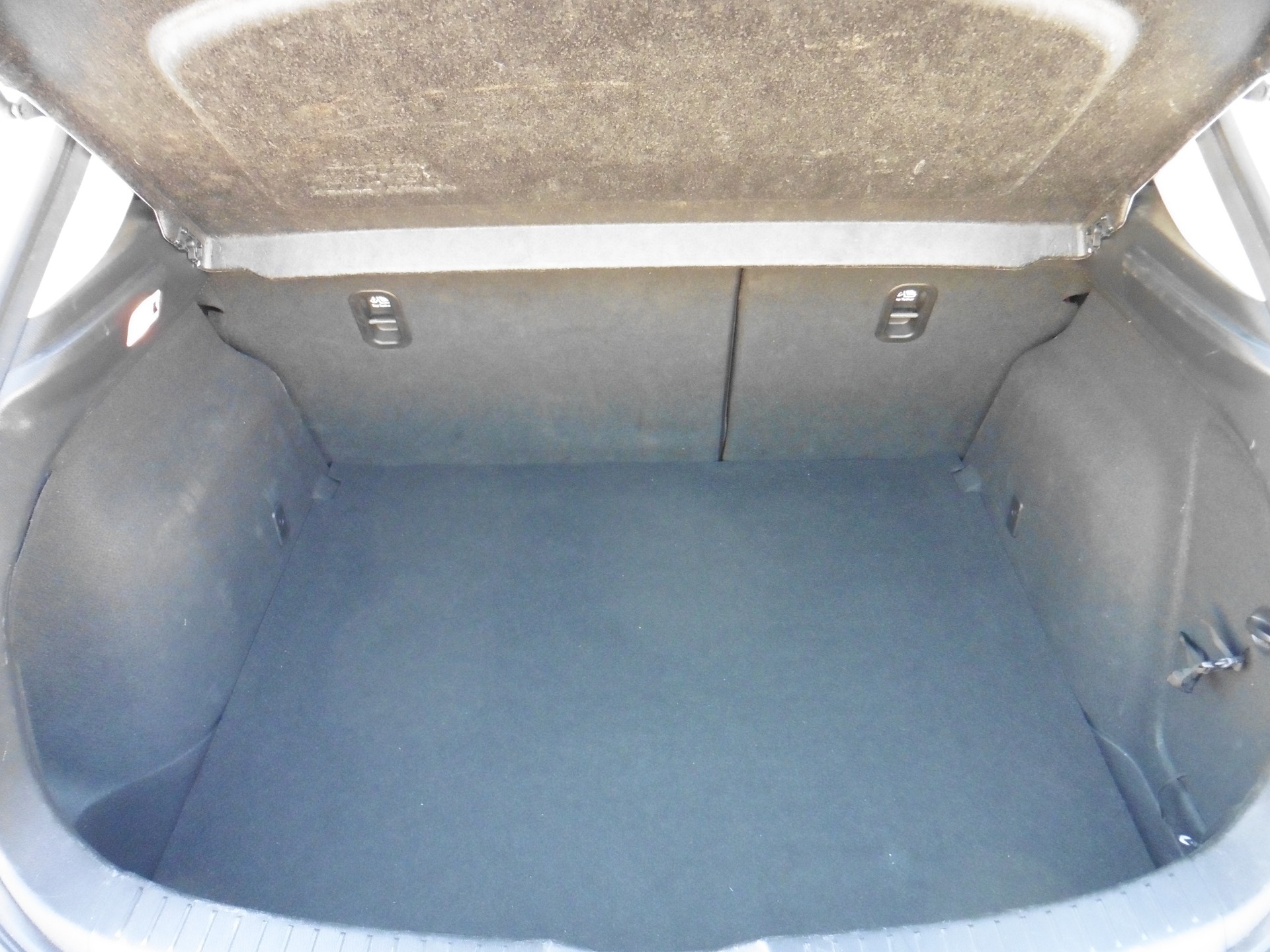 MAZDA 3 SKYACTIV-G 120 Revolution Automat-image-22