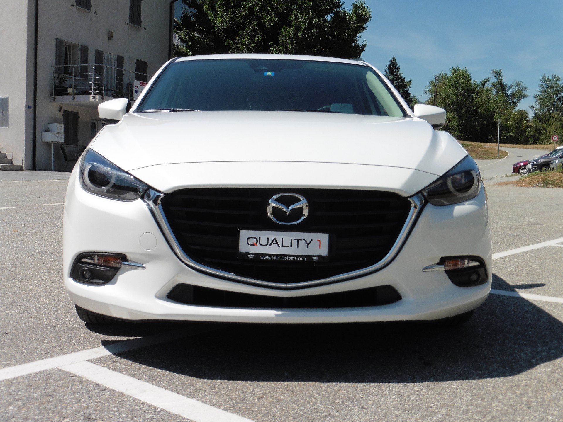 MAZDA 3 SKYACTIV-G 120 Revolution Automat-showroom-element-3