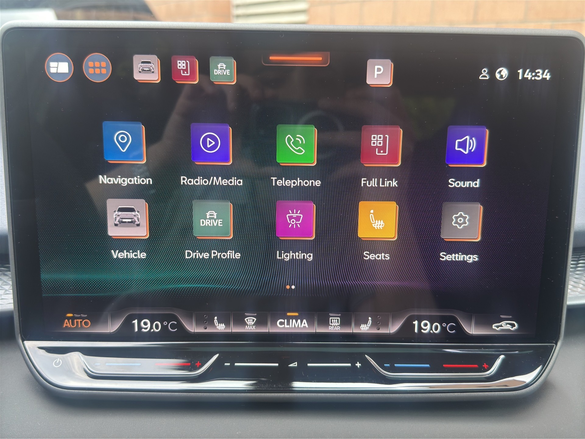 CUPRA Terramar 2.0TSI DSG 4D VZ 4x4 PANORAMADACH / HEAD UP DISPLAY-image-19