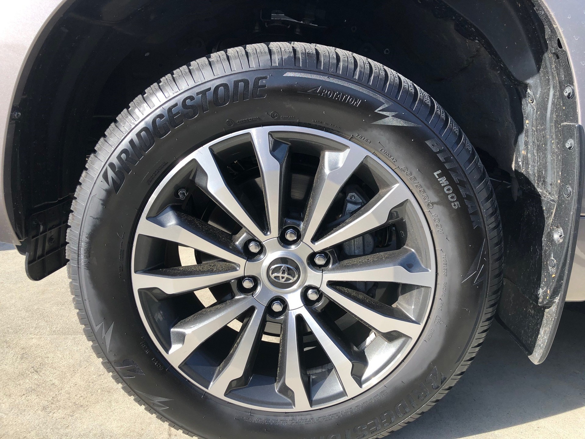 TOYOTA 2.8 D 177 Premium-image-2