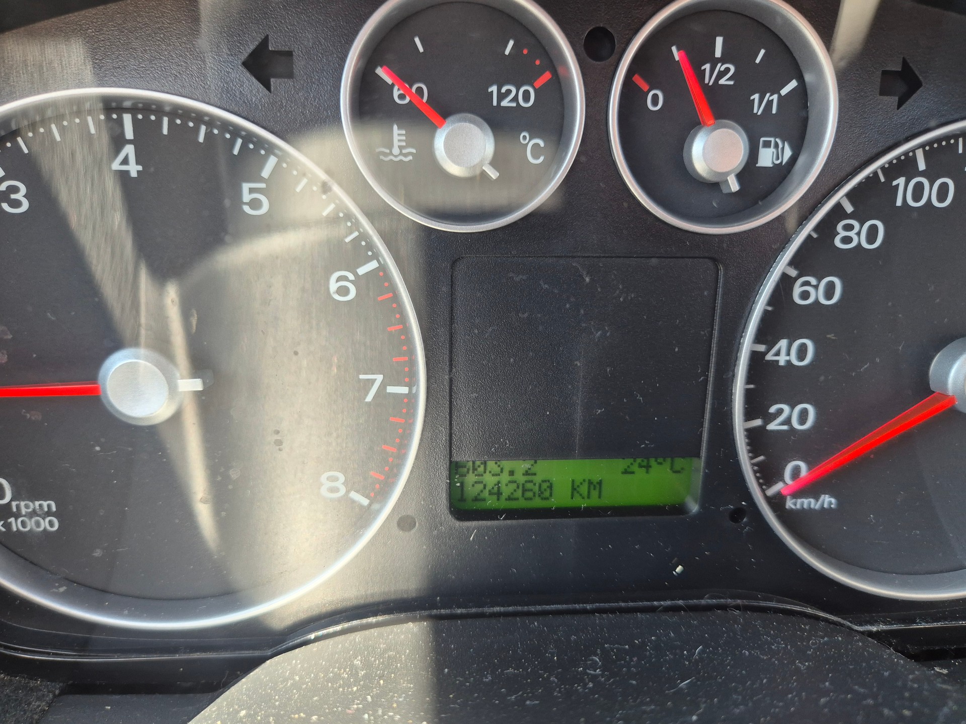 FORD C-Max 1.8 Ambiente-image-13