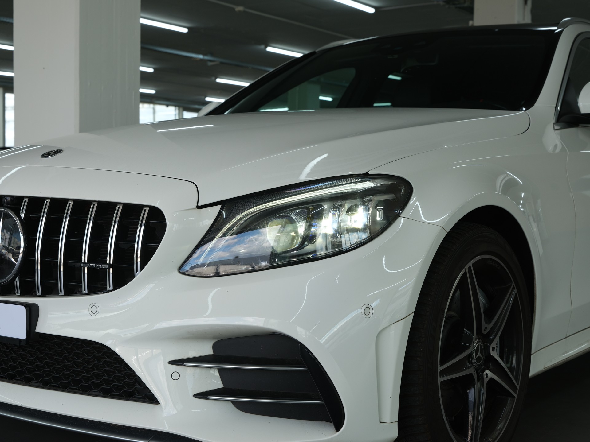 MERCEDES-BENZ C 43 AMG 4Matic 9G-Tronic *Burmster* *360 Kamera* *Edition One*-image-10