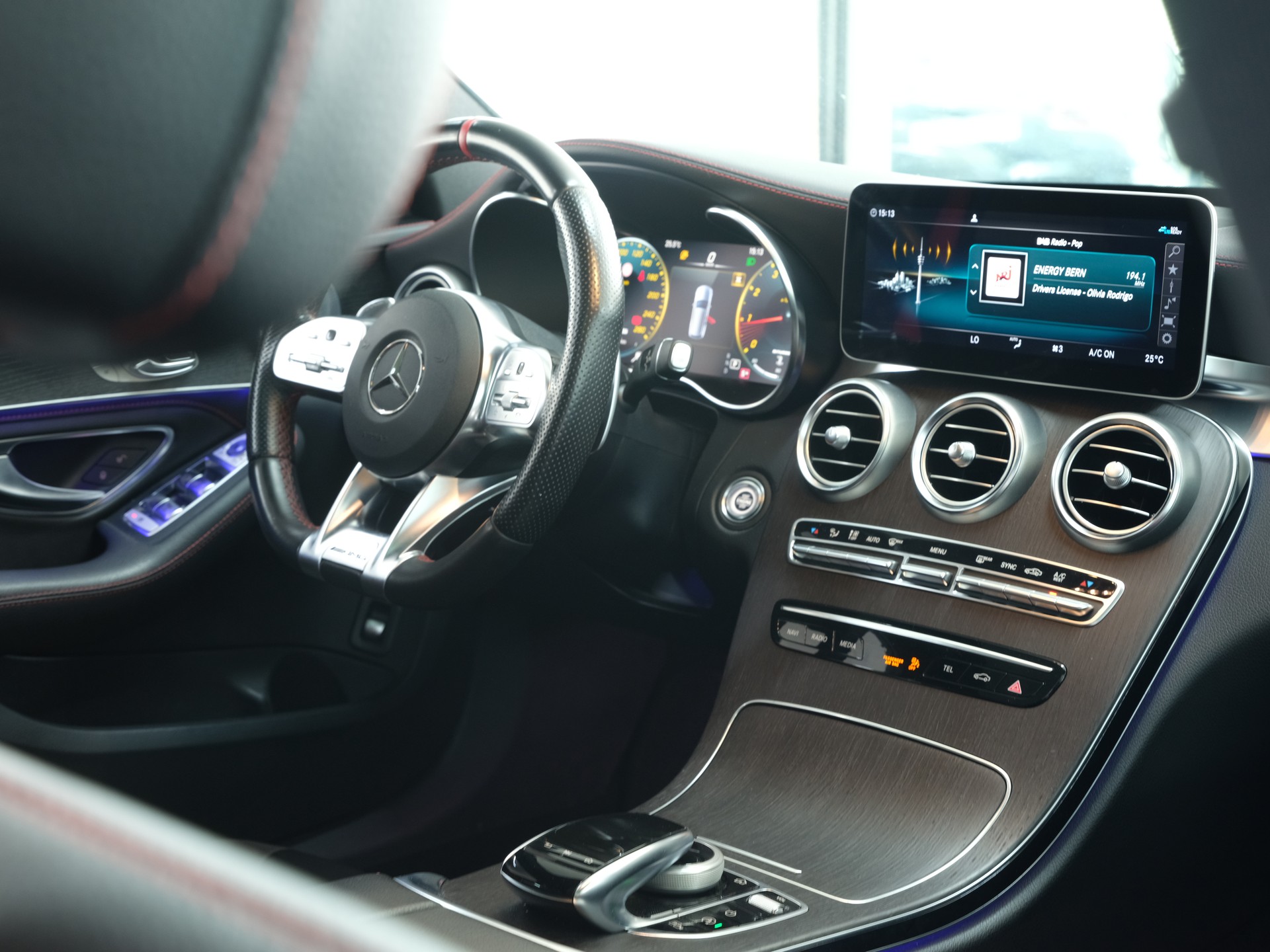 MERCEDES-BENZ C 43 AMG 4Matic 9G-Tronic *Burmster* *360 Kamera* *Edition One*-image-28
