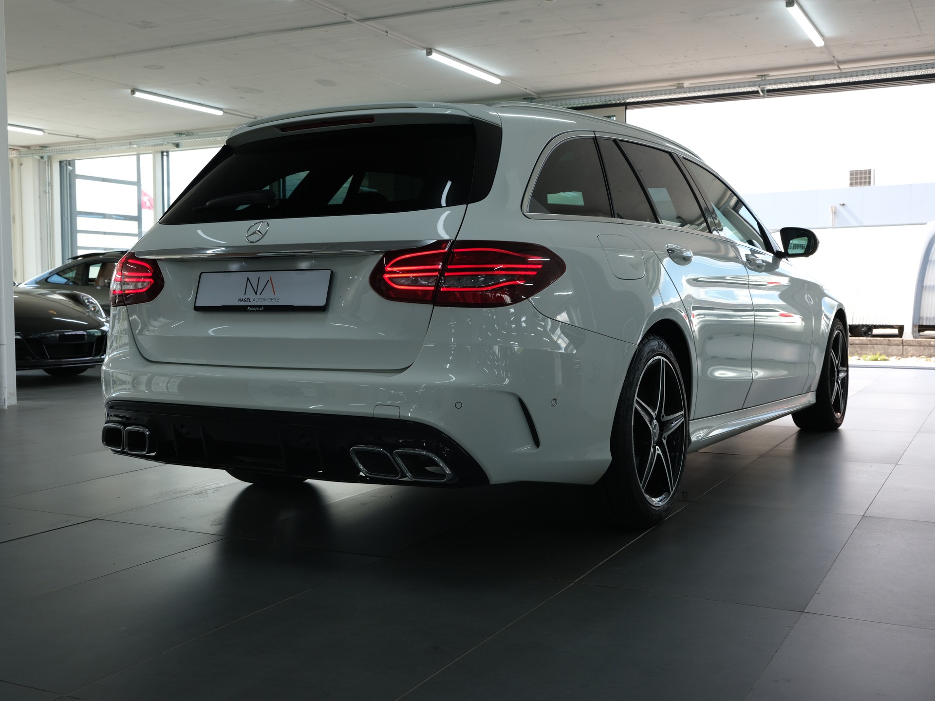 MERCEDES-BENZ C 43 AMG 4Matic 9G-Tronic *Burmster* *360 Kamera* *Edition One*-showroom-element-2