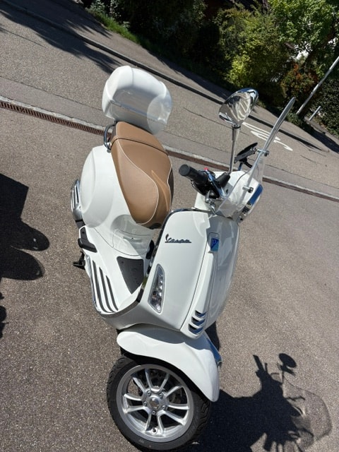 PIAGGIO Vespa 125 Primavera ABS-image-4